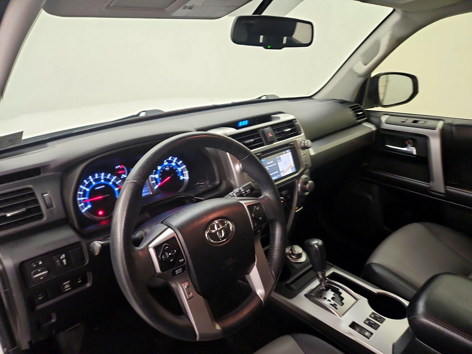 Thumbnail: 2018 Toyota 4Runner - 9