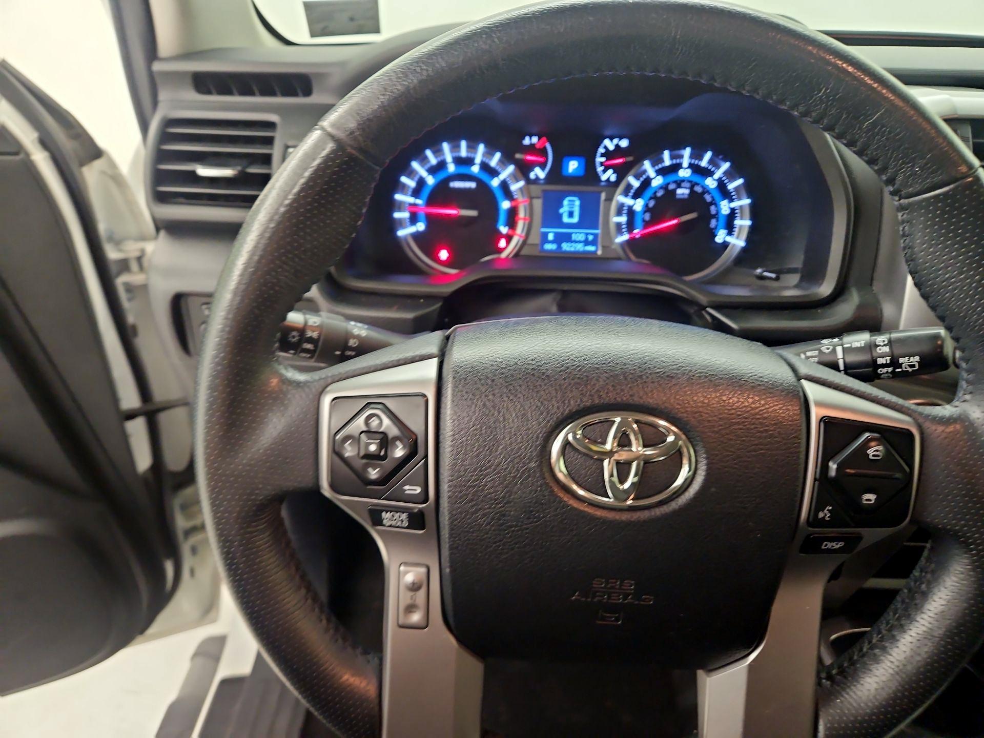 Thumbnail: 2018 Toyota 4Runner - 10