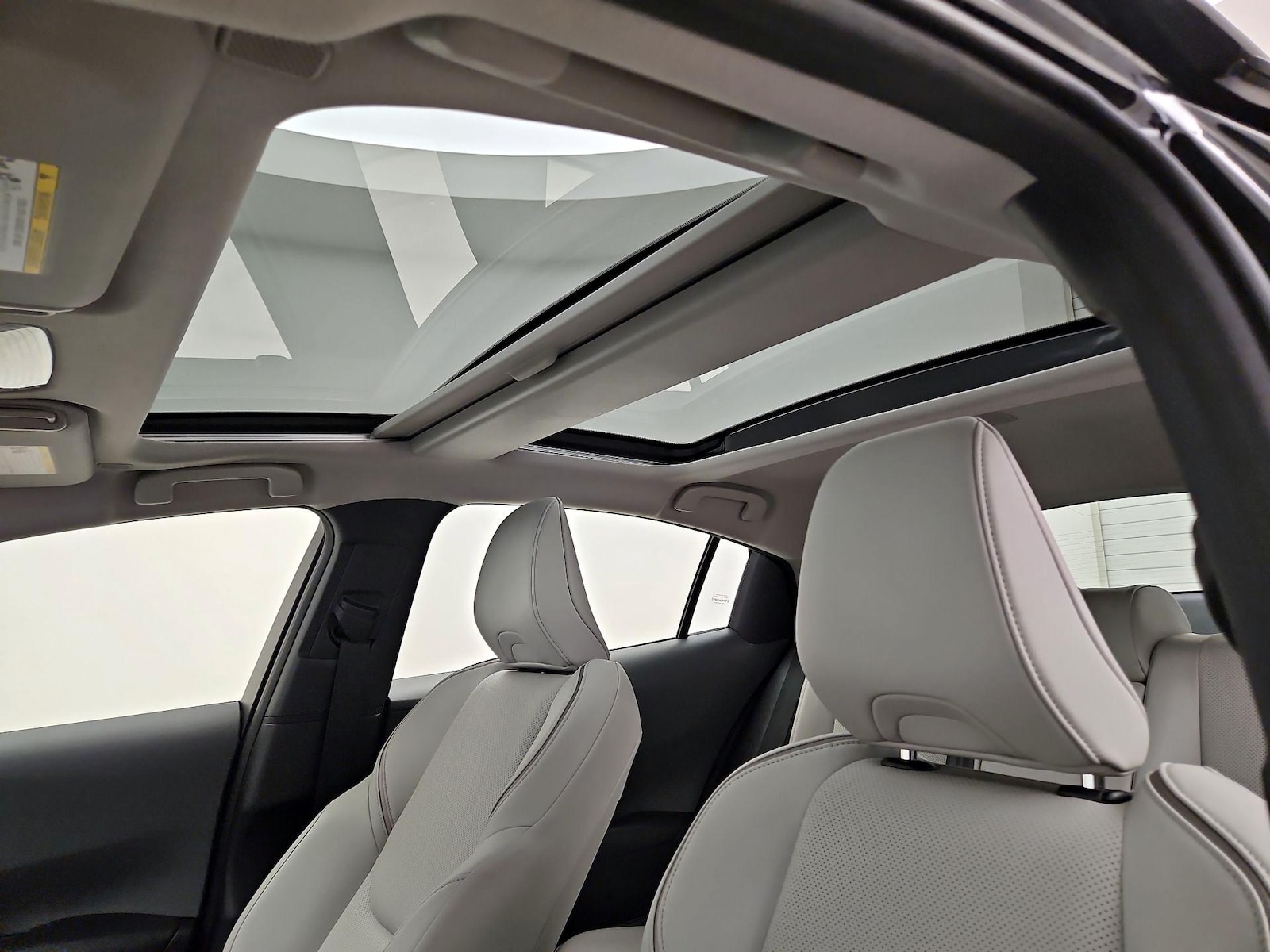 Skylight(s) & Overhead Airbags