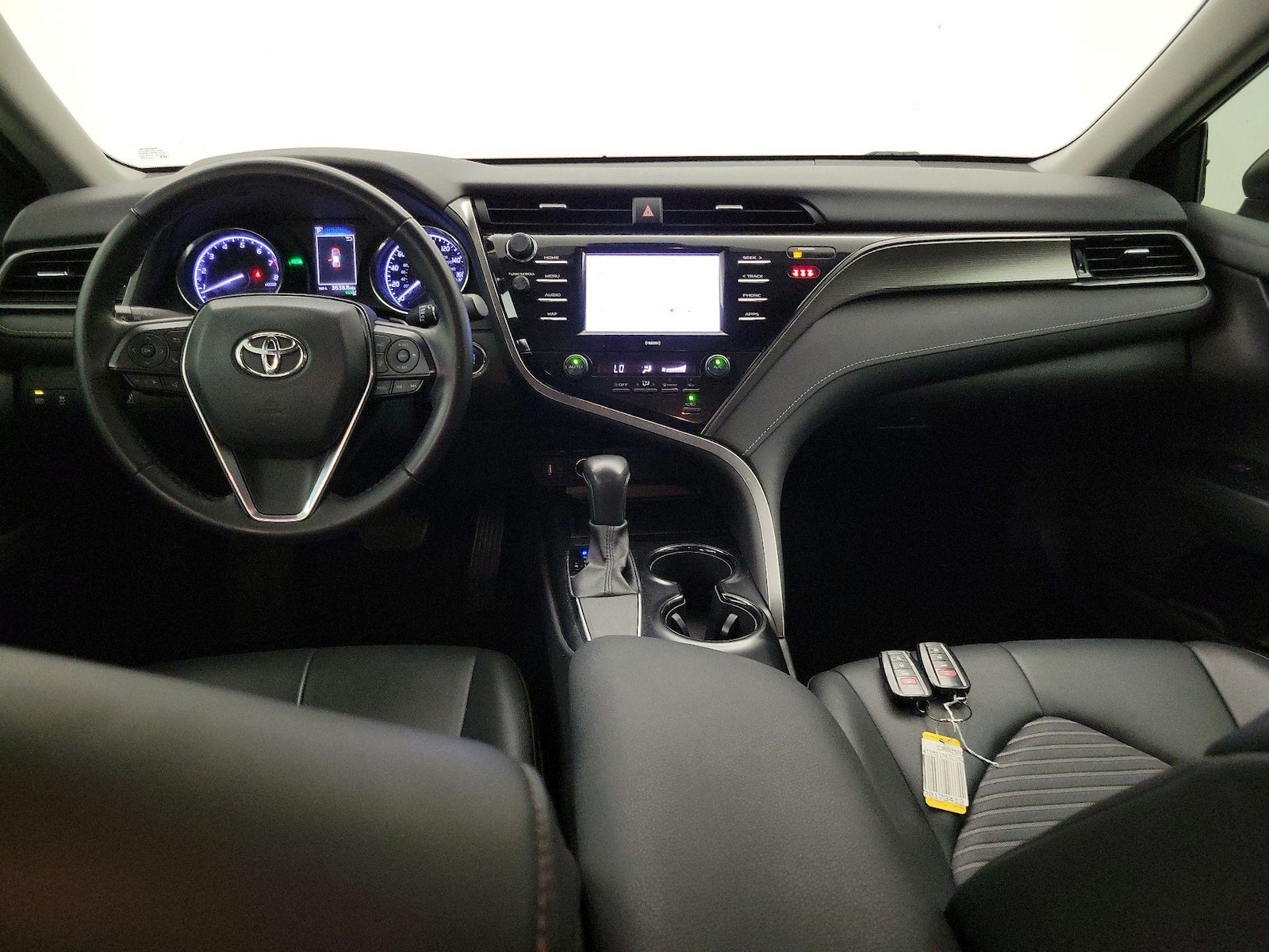 Apple CarPlay® & Android Auto™