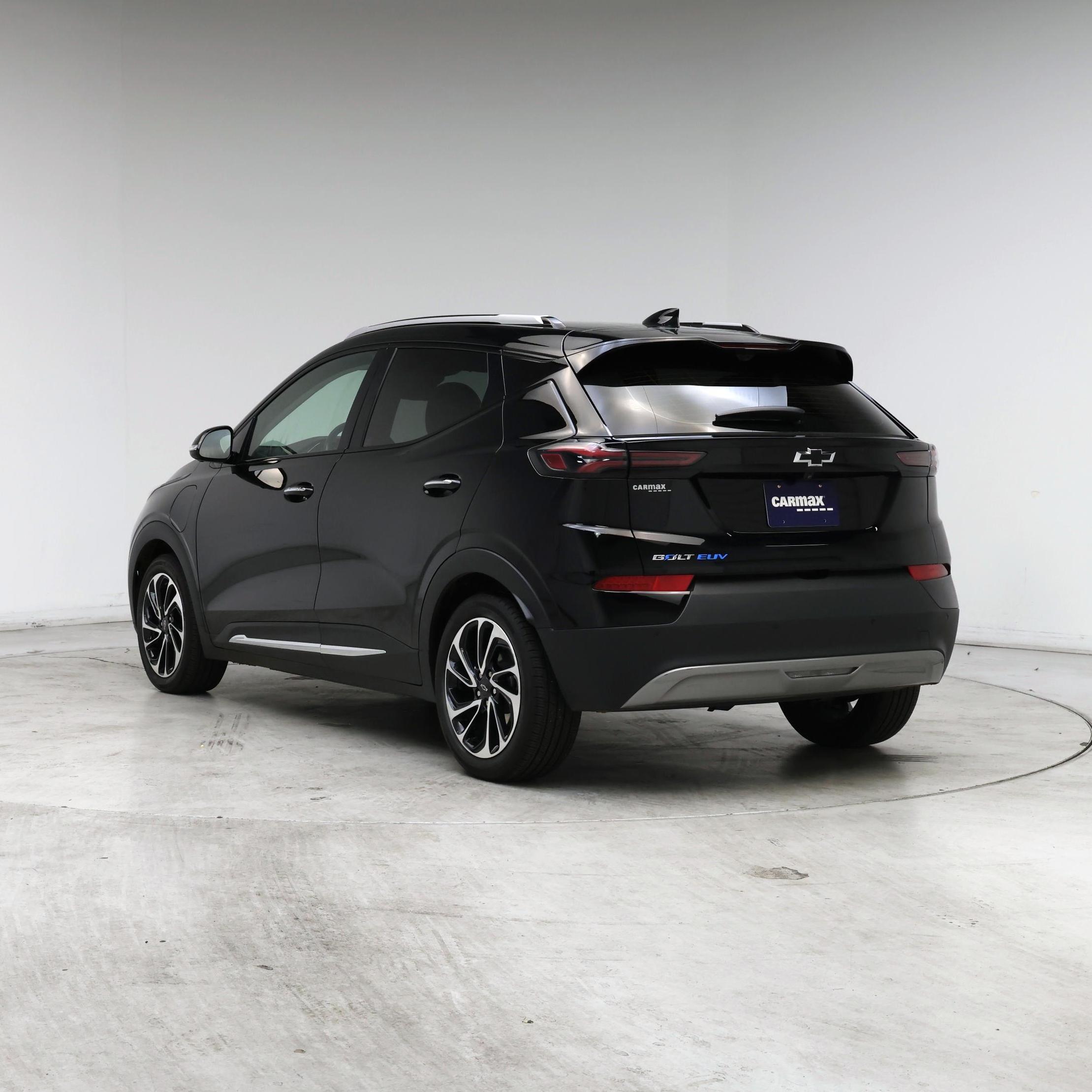 Thumbnail: 2023 Chevrolet Bolt EUV - 2