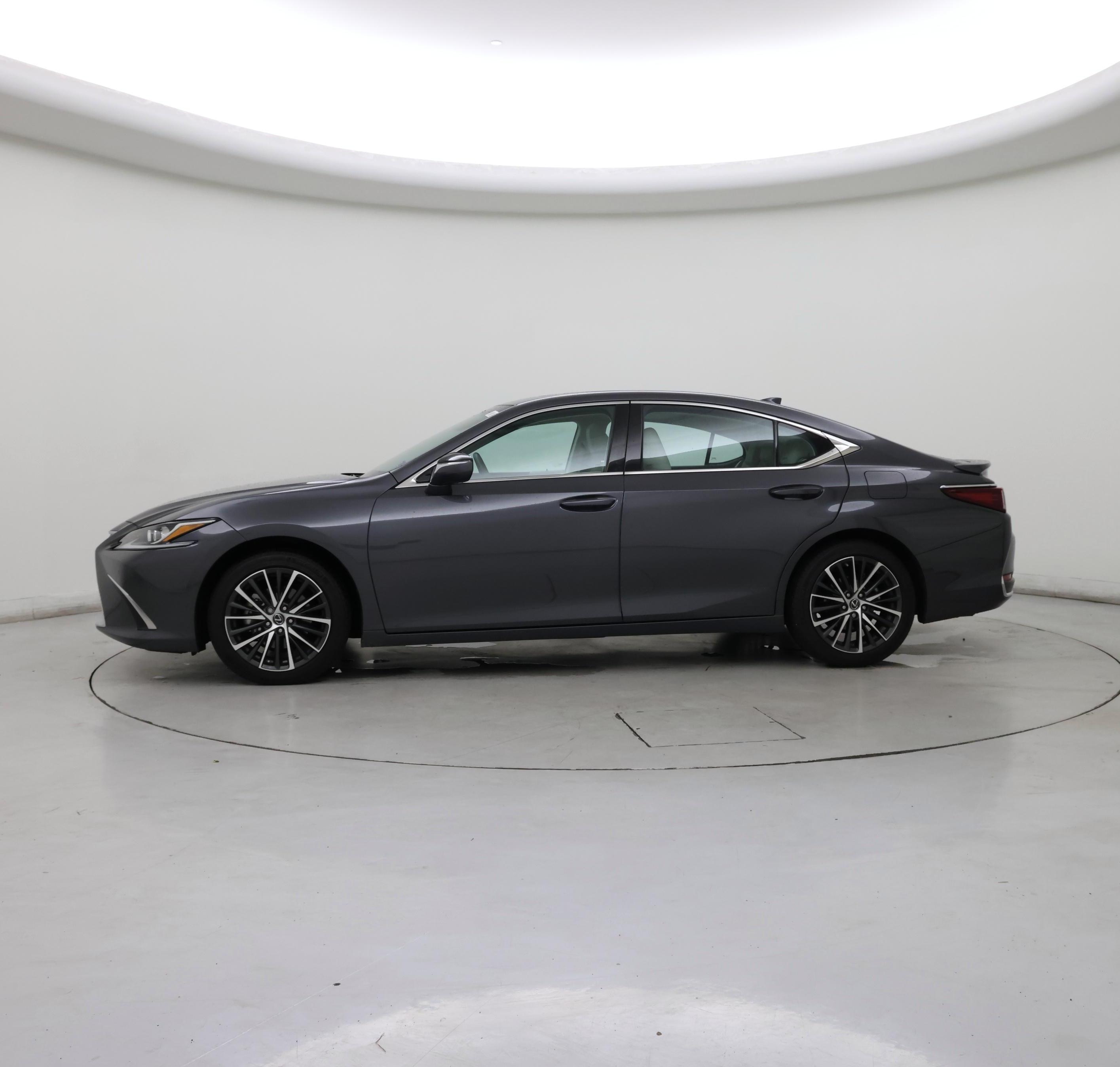 Thumbnail: 2025 Lexus ES - 3