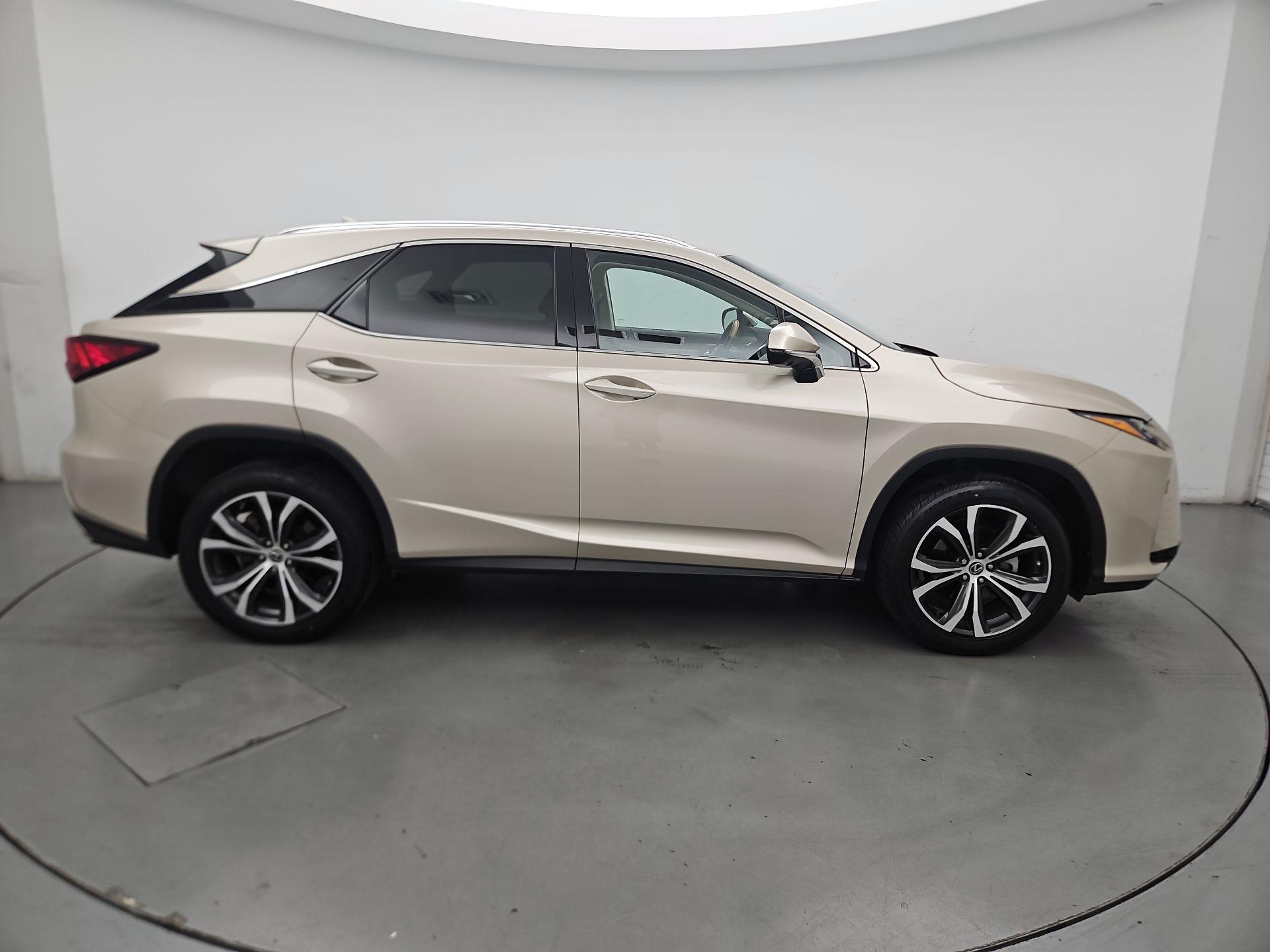 Thumbnail: 2019 Lexus RX - 4