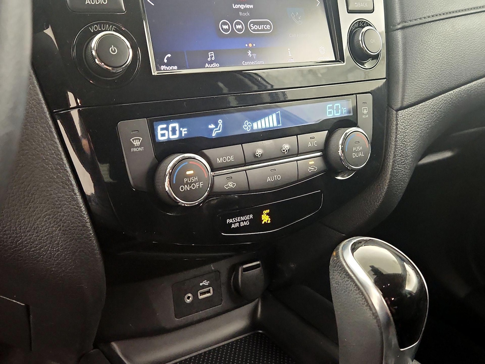 2019 Nissan Rogue SV - Photo 15