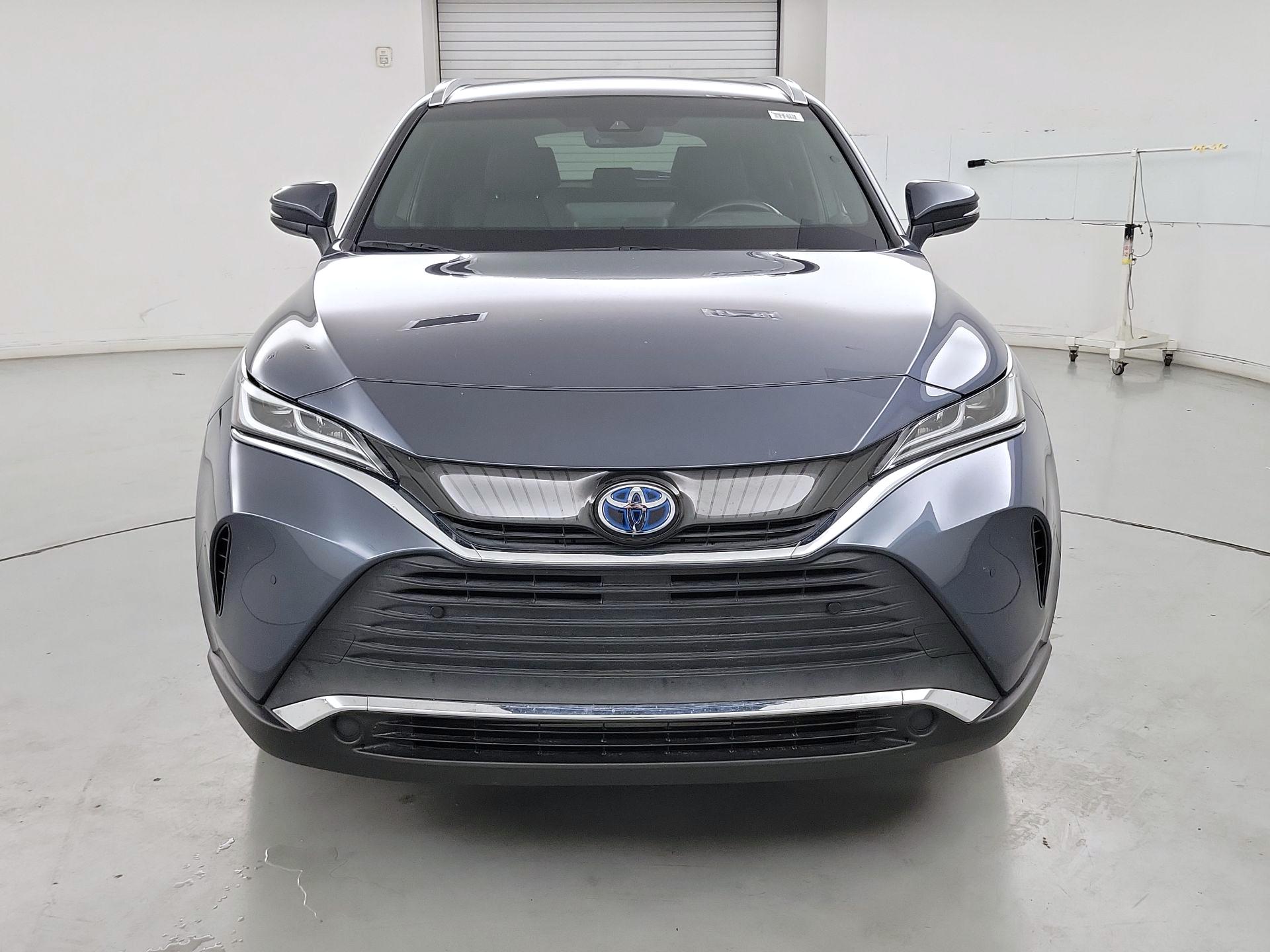 Thumbnail: 2021 Toyota Venza - 2
