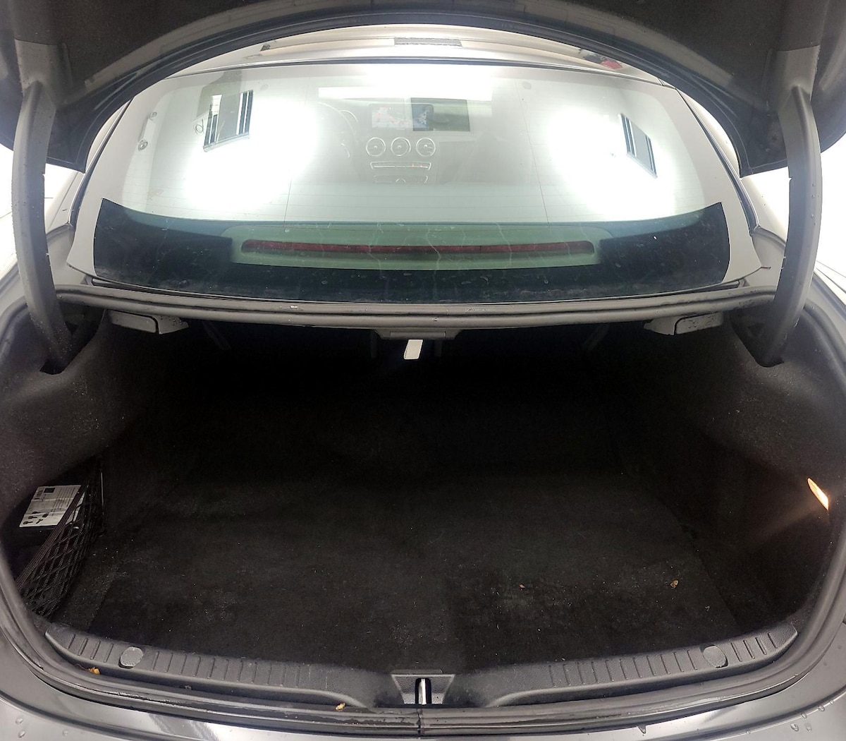 Trunk/Cargo (Seats Up)