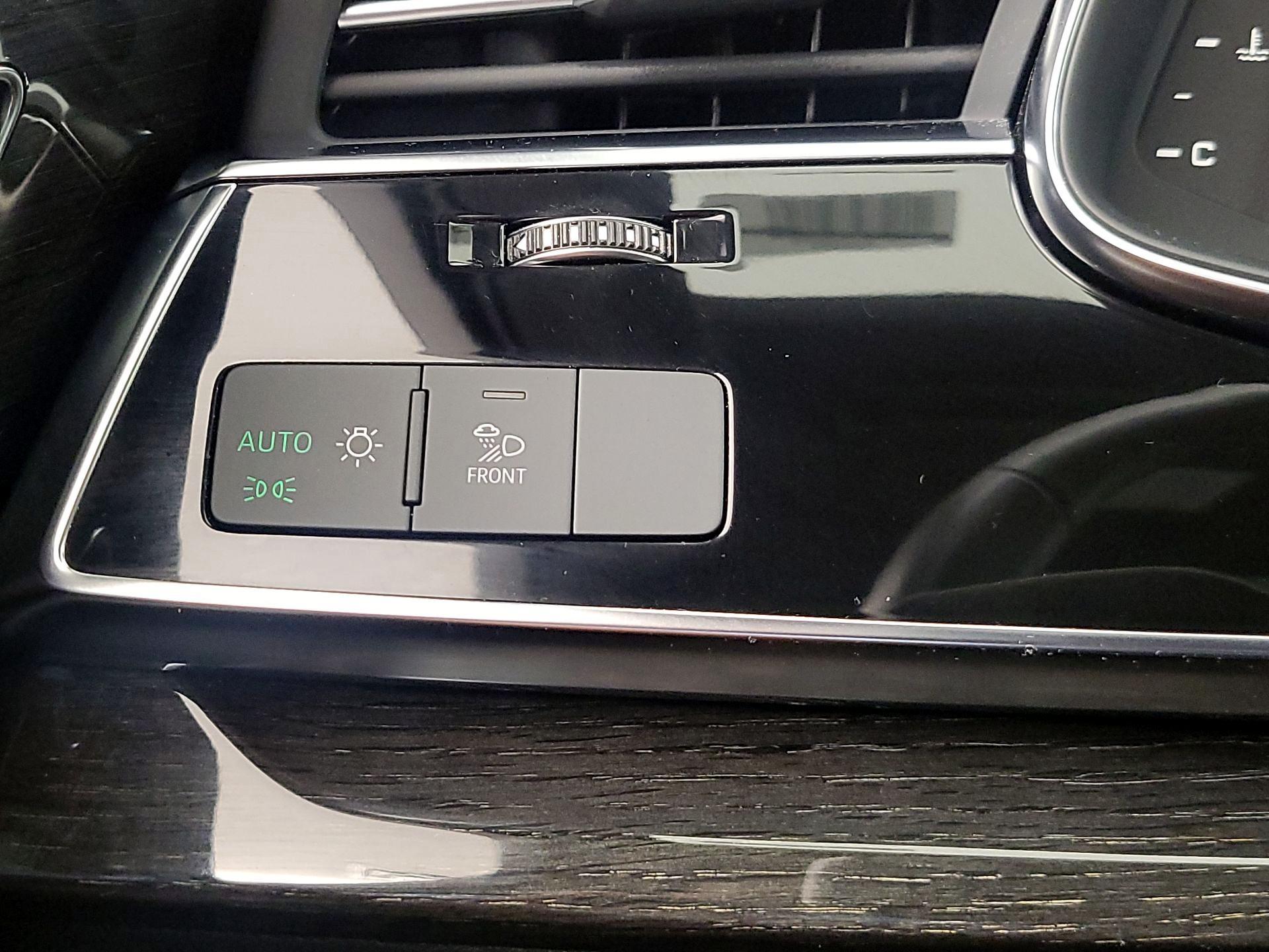 Thumbnail: 2022 Audi Q7 - 13