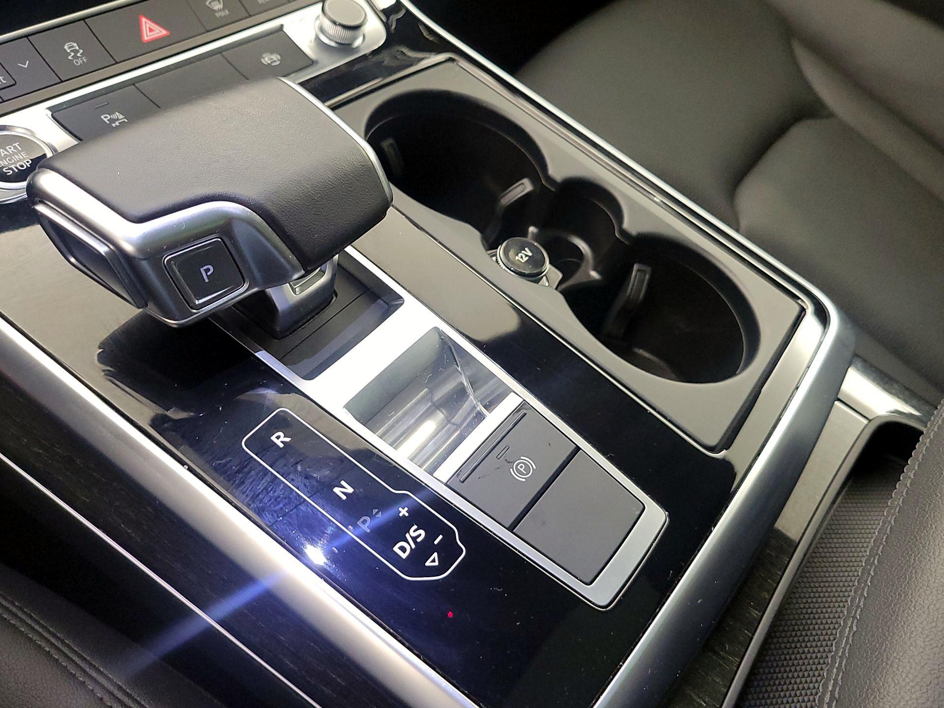 Thumbnail: 2022 Audi Q7 - 18