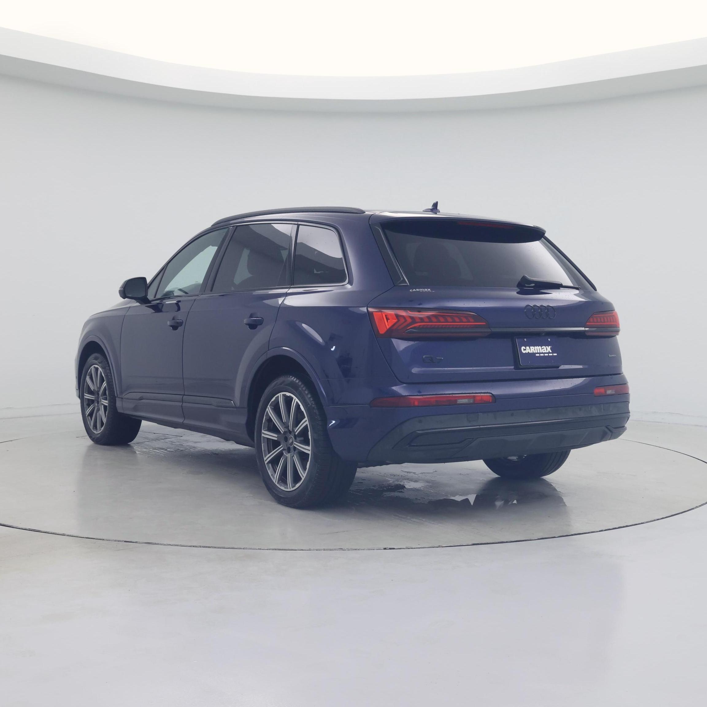 Thumbnail: 2022 Audi Q7 - 2
