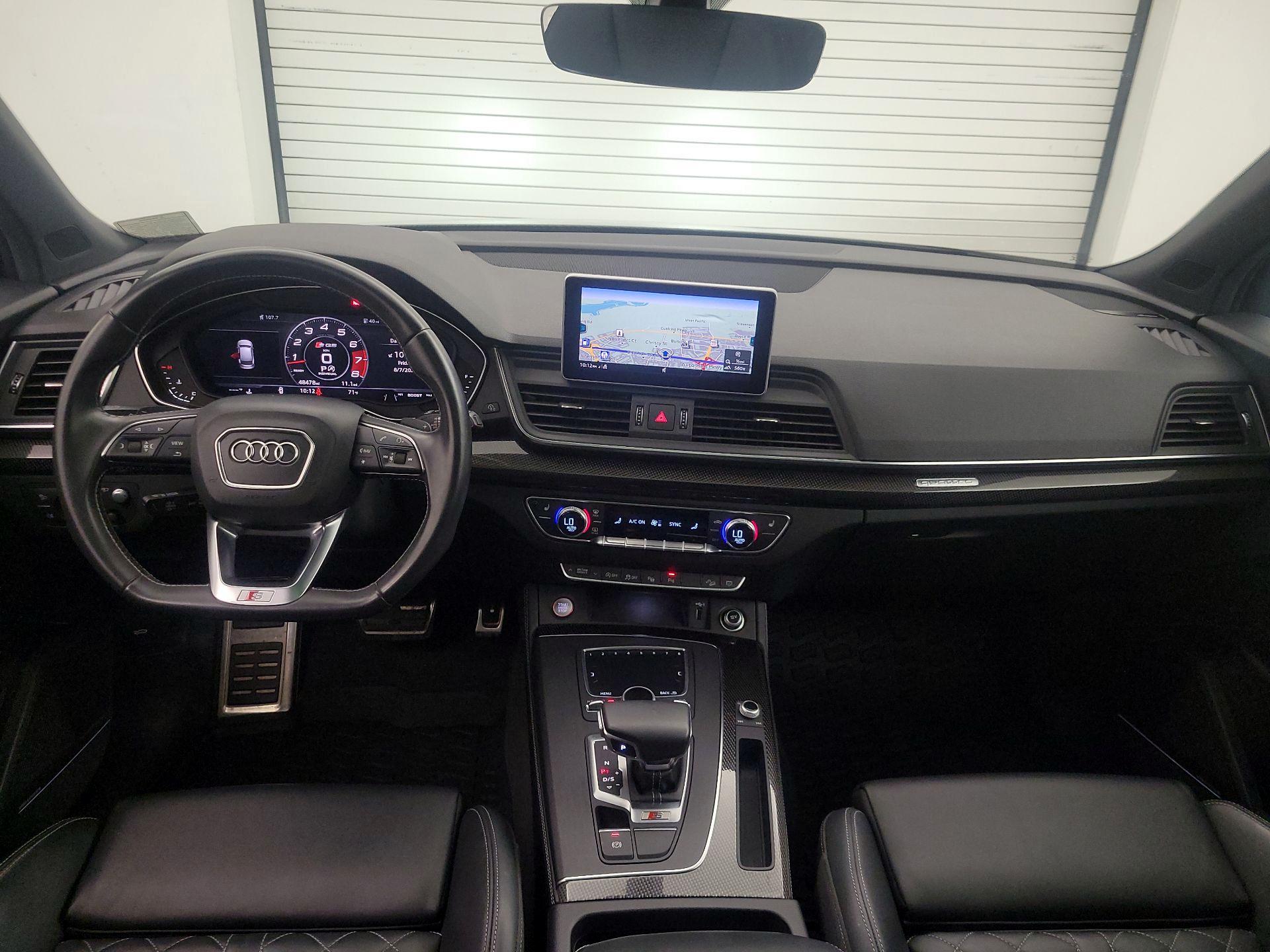 Thumbnail: 2019 Audi SQ5 - 9