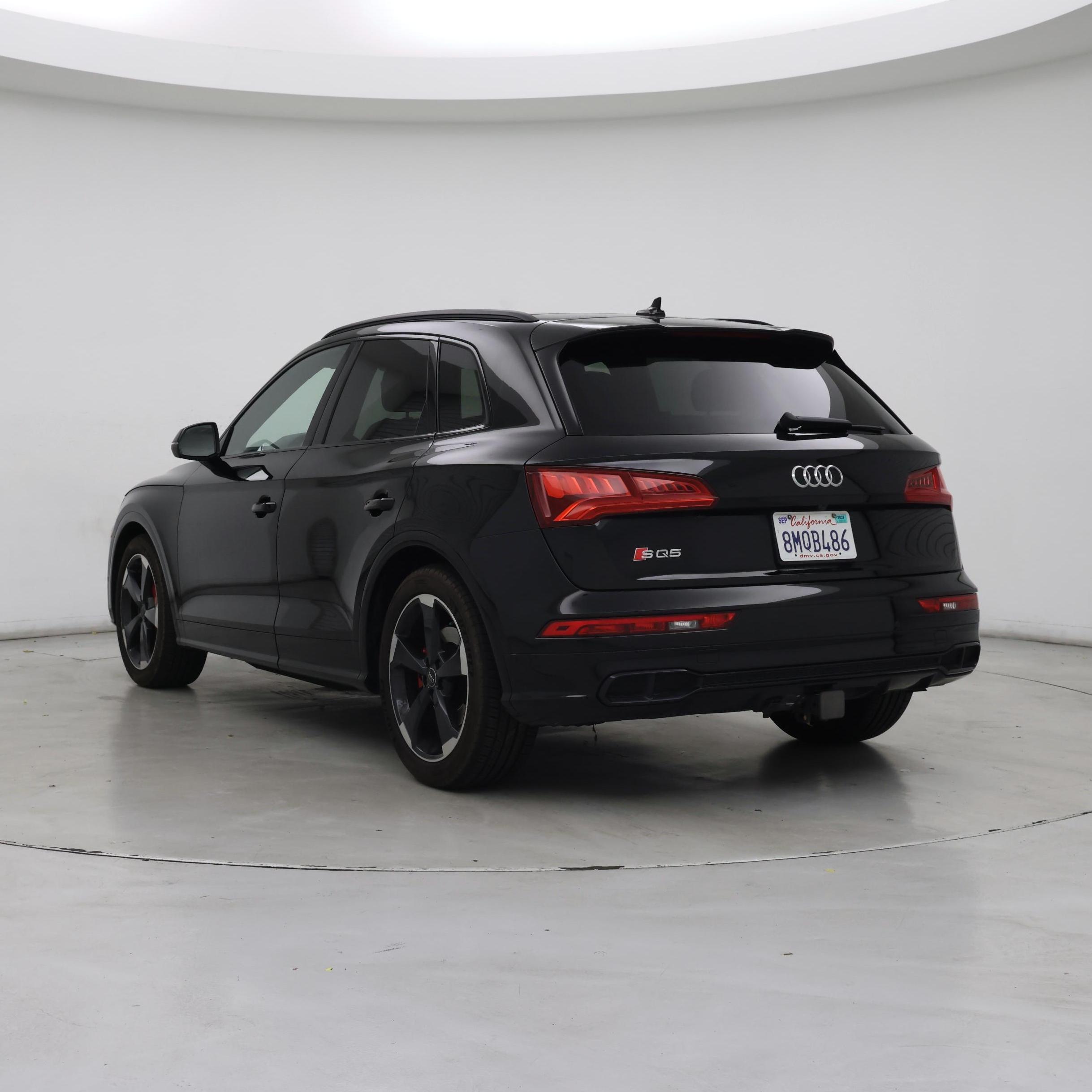 Thumbnail: 2019 Audi SQ5 - 2