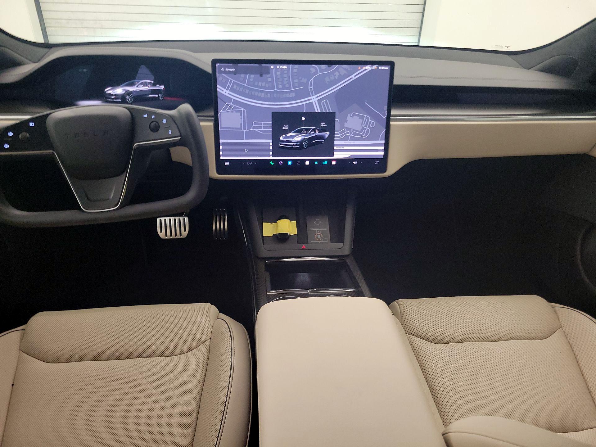 Thumbnail: 2022 Tesla Model S - 9
