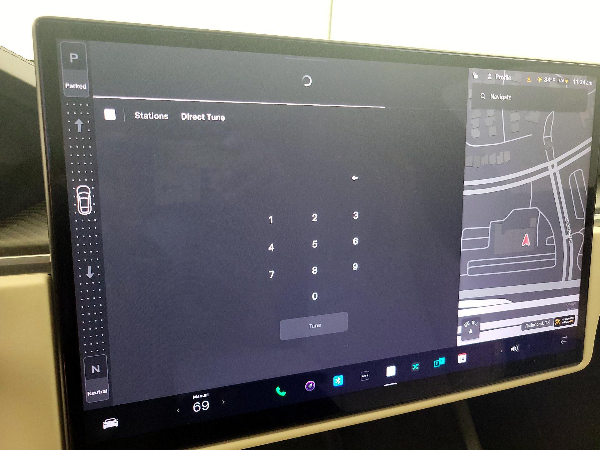 Thumbnail: 2022 Tesla Model S - 15