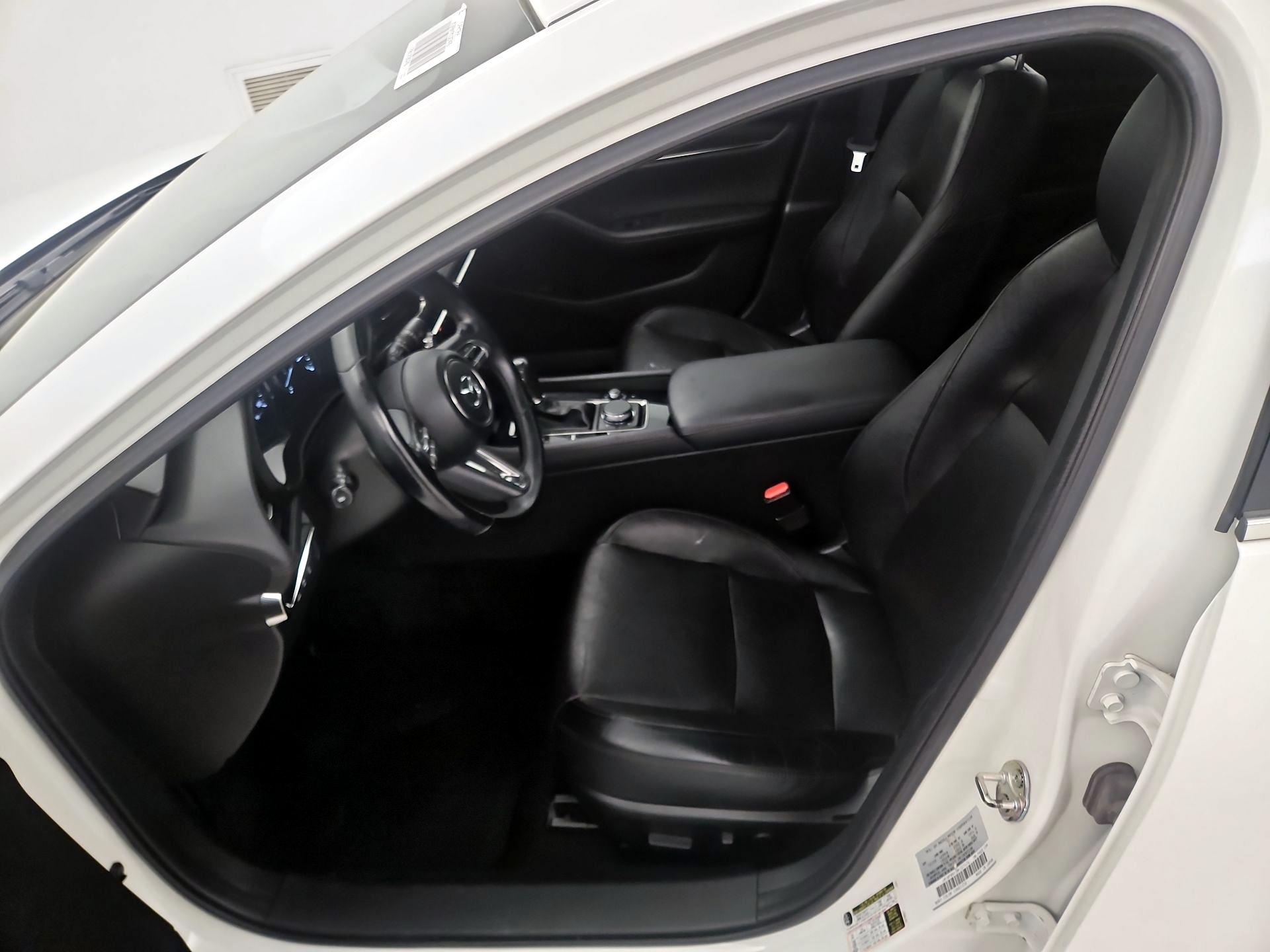 Thumbnail: 2021 Mazda Mazda3 - 11