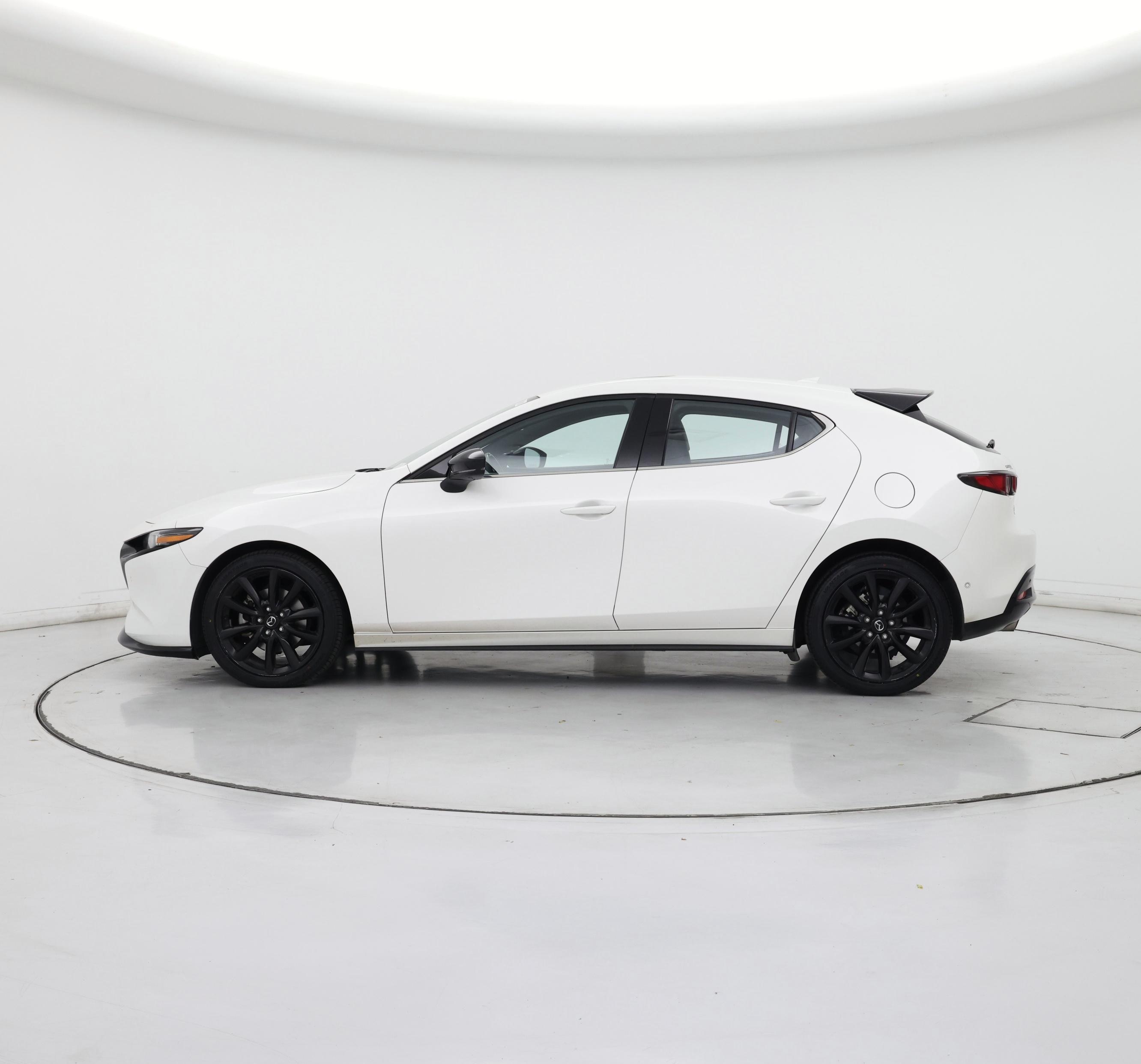 Thumbnail: 2021 Mazda Mazda3 - 3