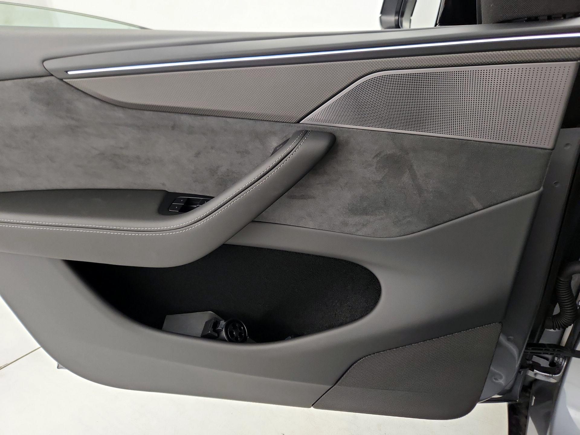 Thumbnail: 2026 Tesla Model Y - 12