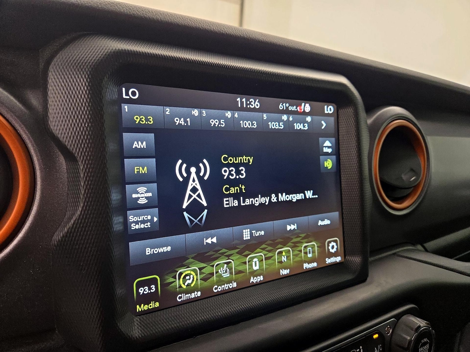 2022 Jeep Gladiator Mojave - Photo 17