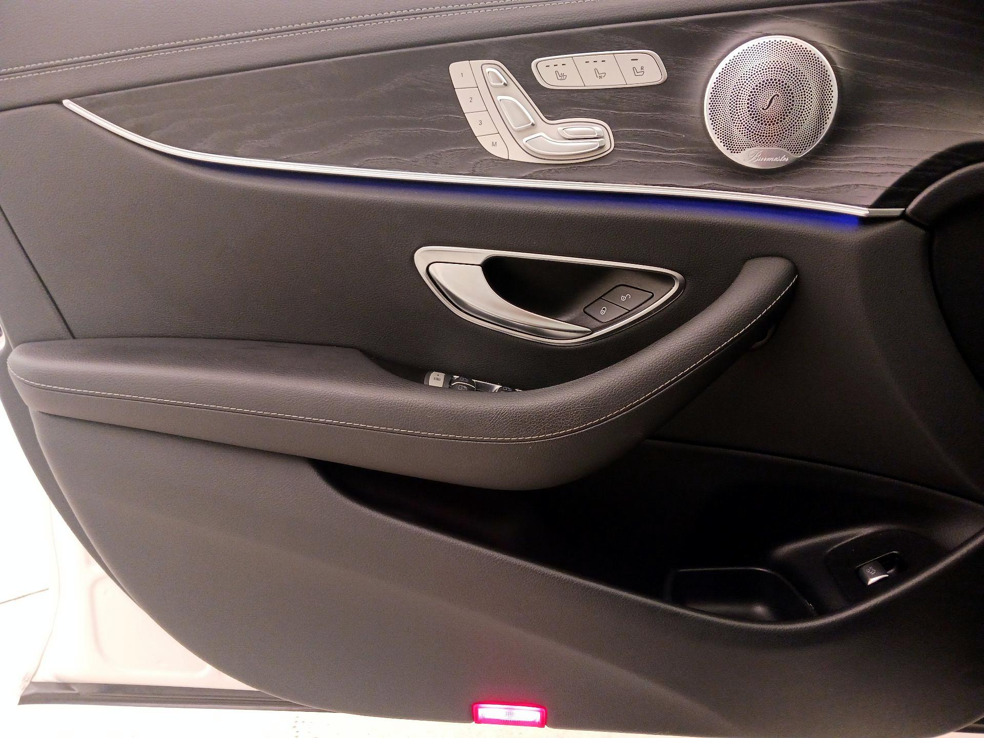 Thumbnail: 2020 Mercedes-Benz E-Class - 12