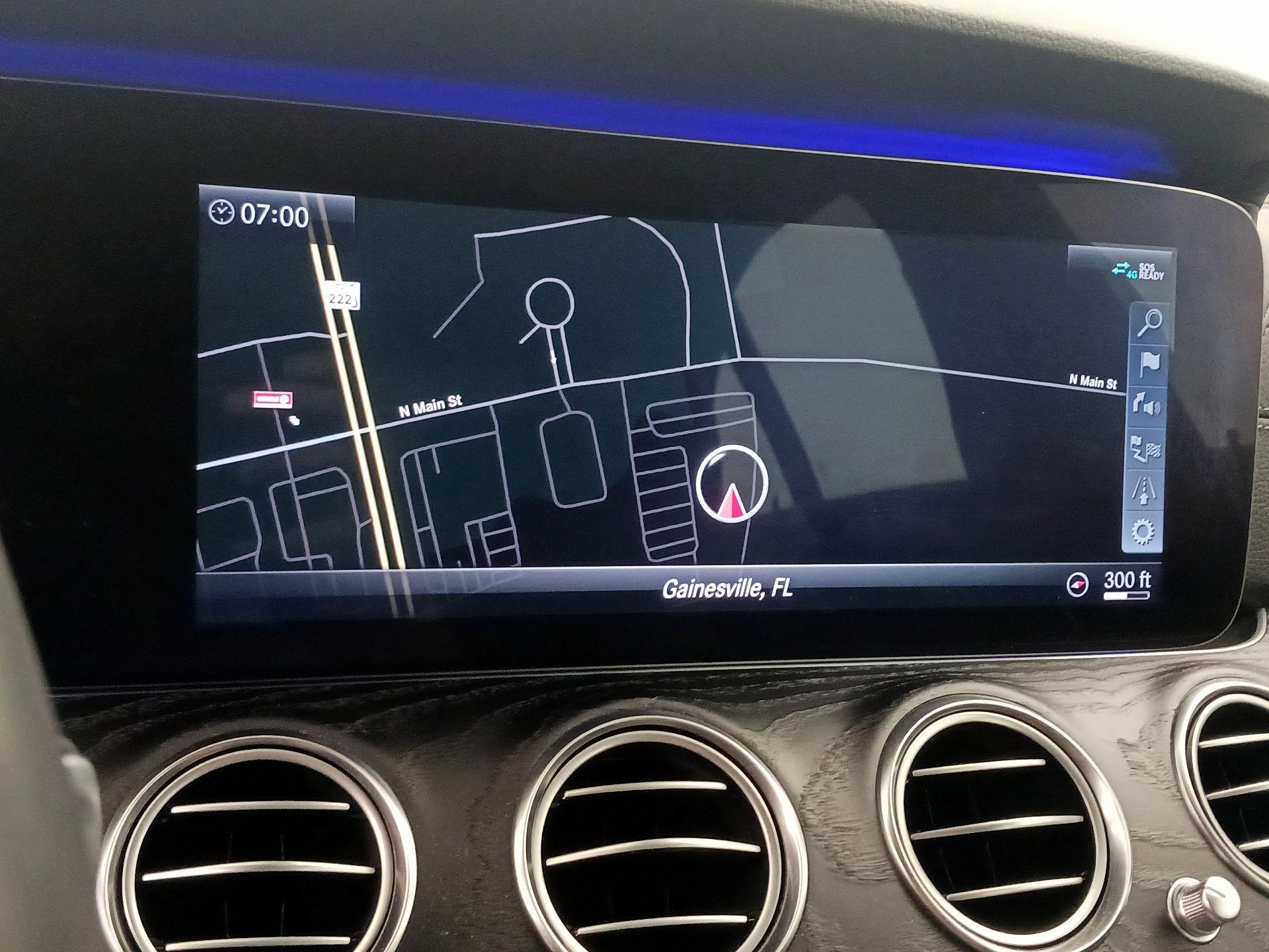 Thumbnail: 2020 Mercedes-Benz E-Class - 14