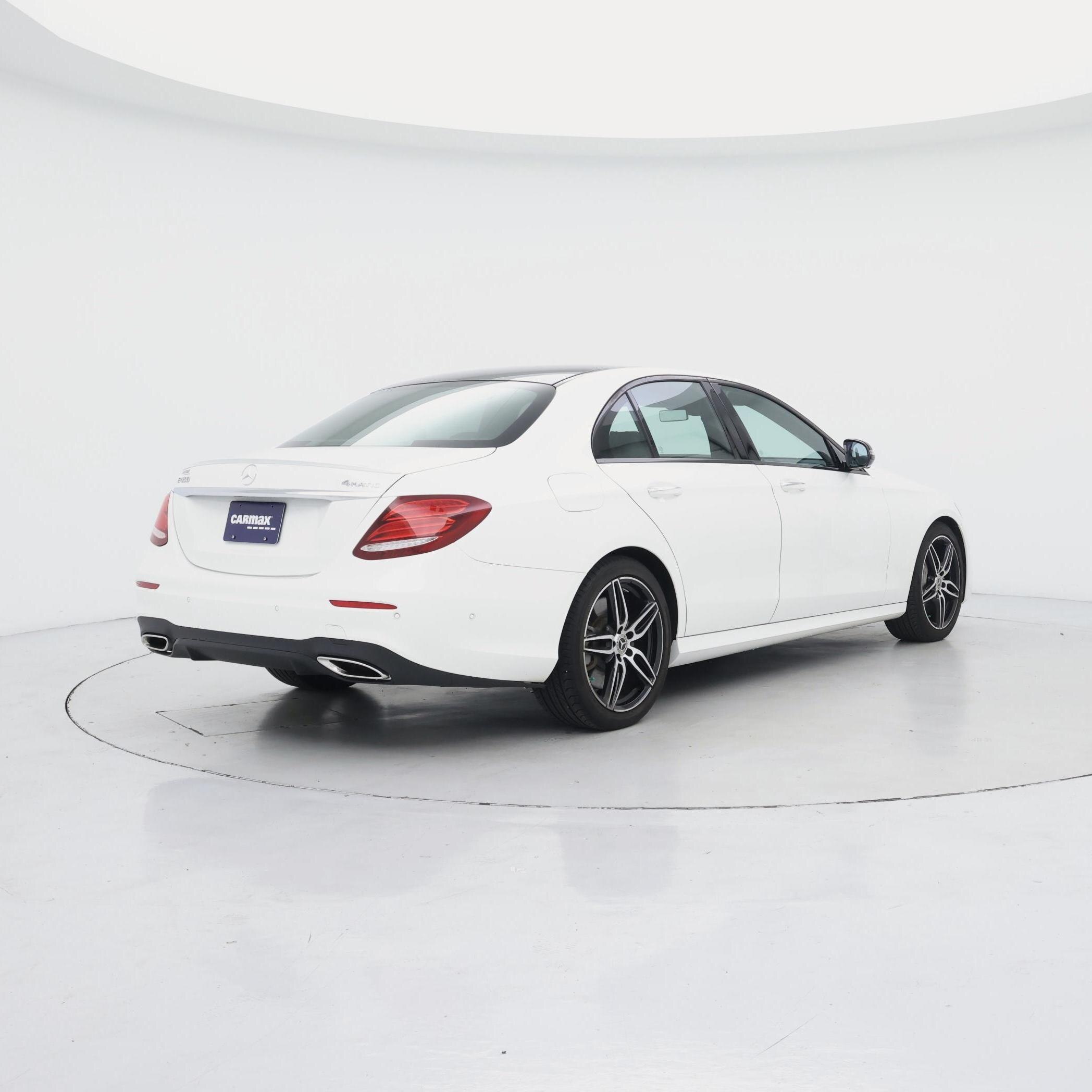 Thumbnail: 2020 Mercedes-Benz E-Class - 8