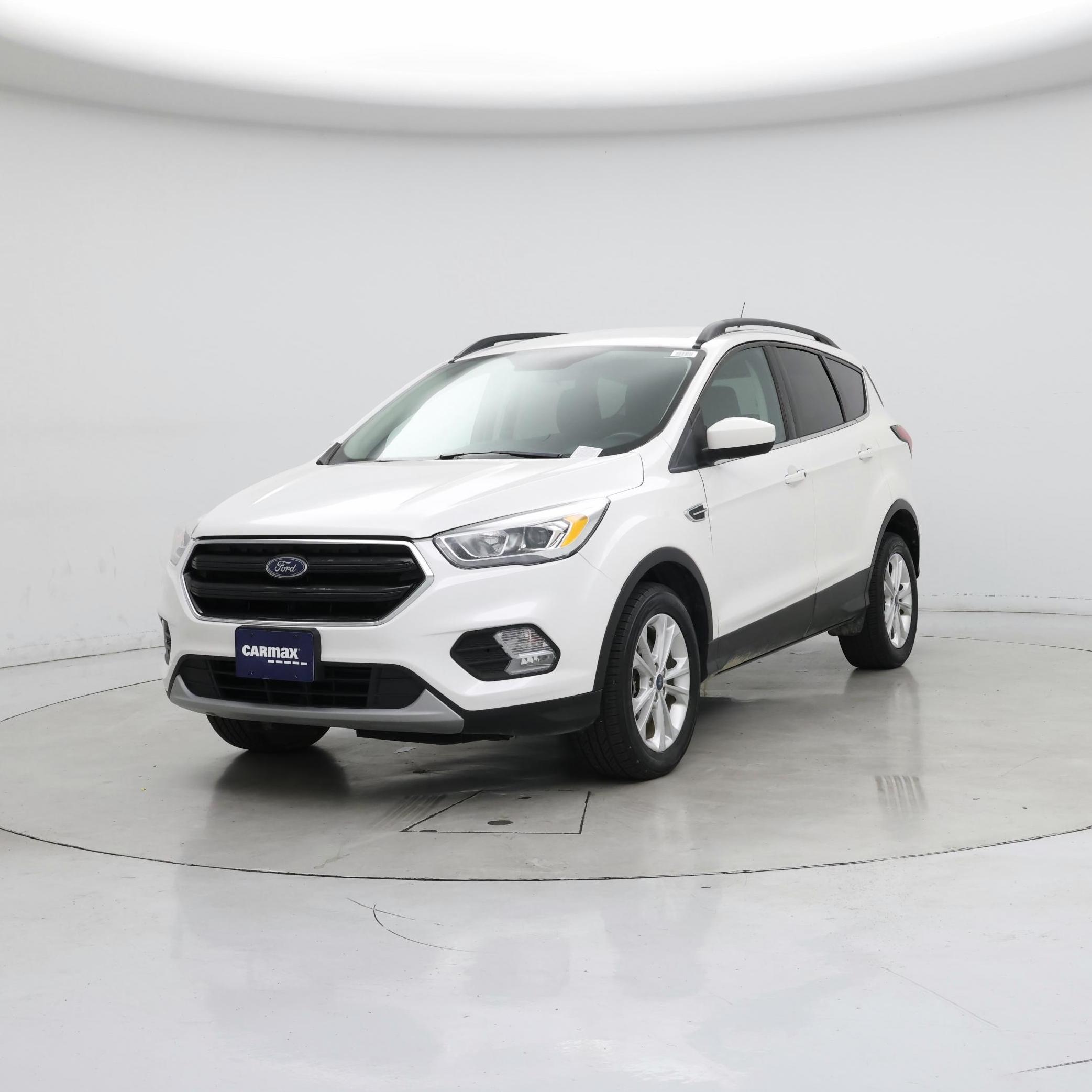 Thumbnail: 2019 Ford Escape - 4
