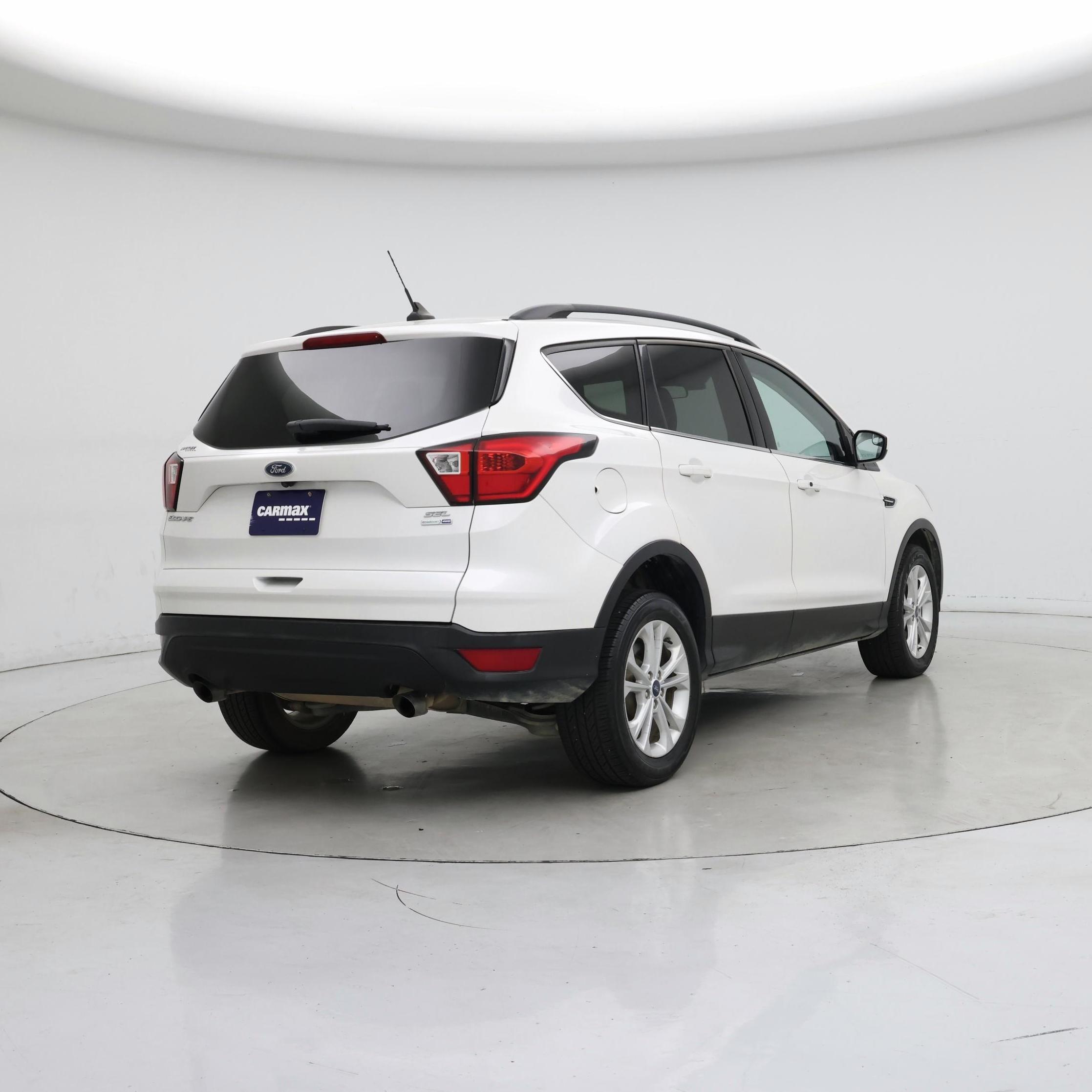 Thumbnail: 2019 Ford Escape - 8