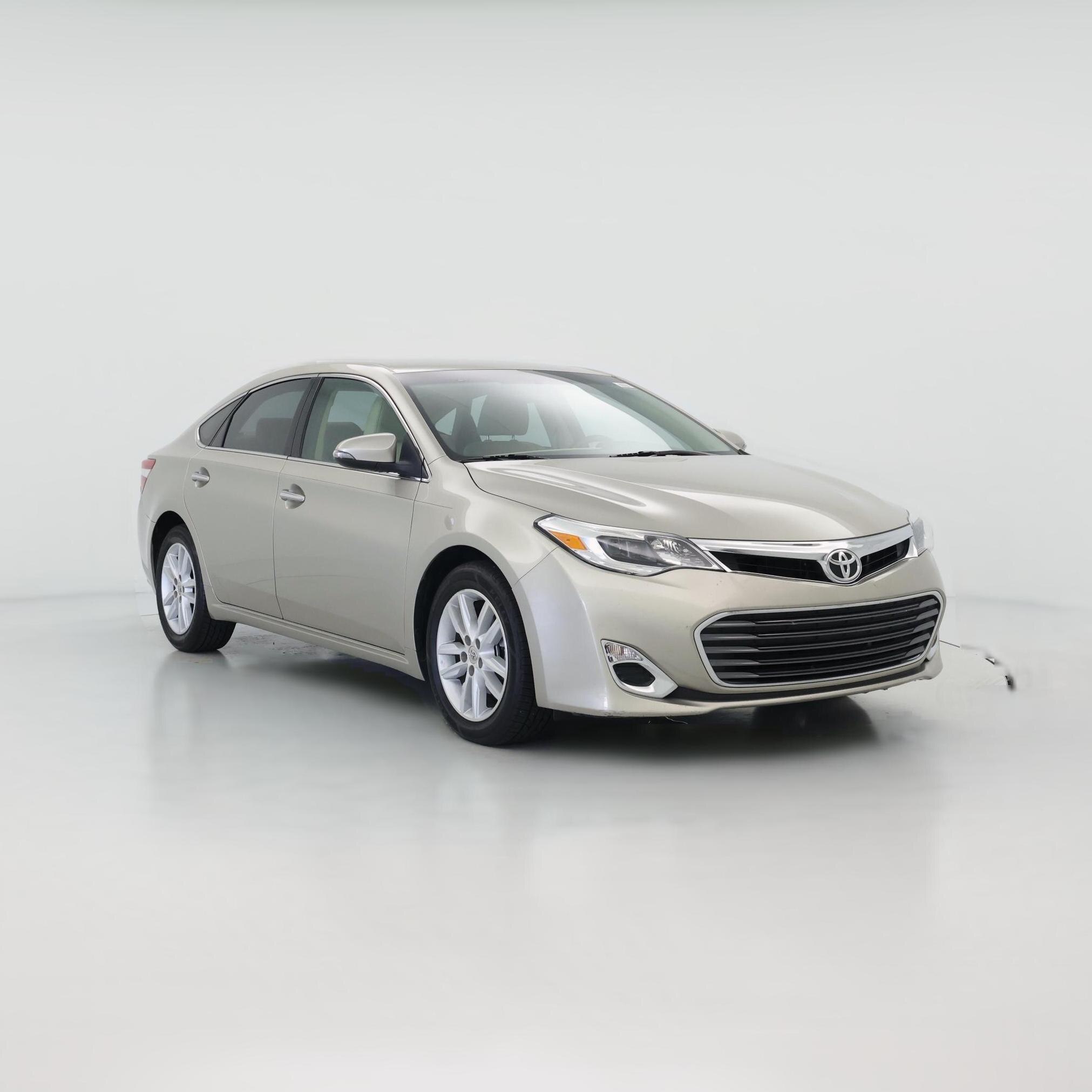 Thumbnail: 2015 Toyota Avalon - 1