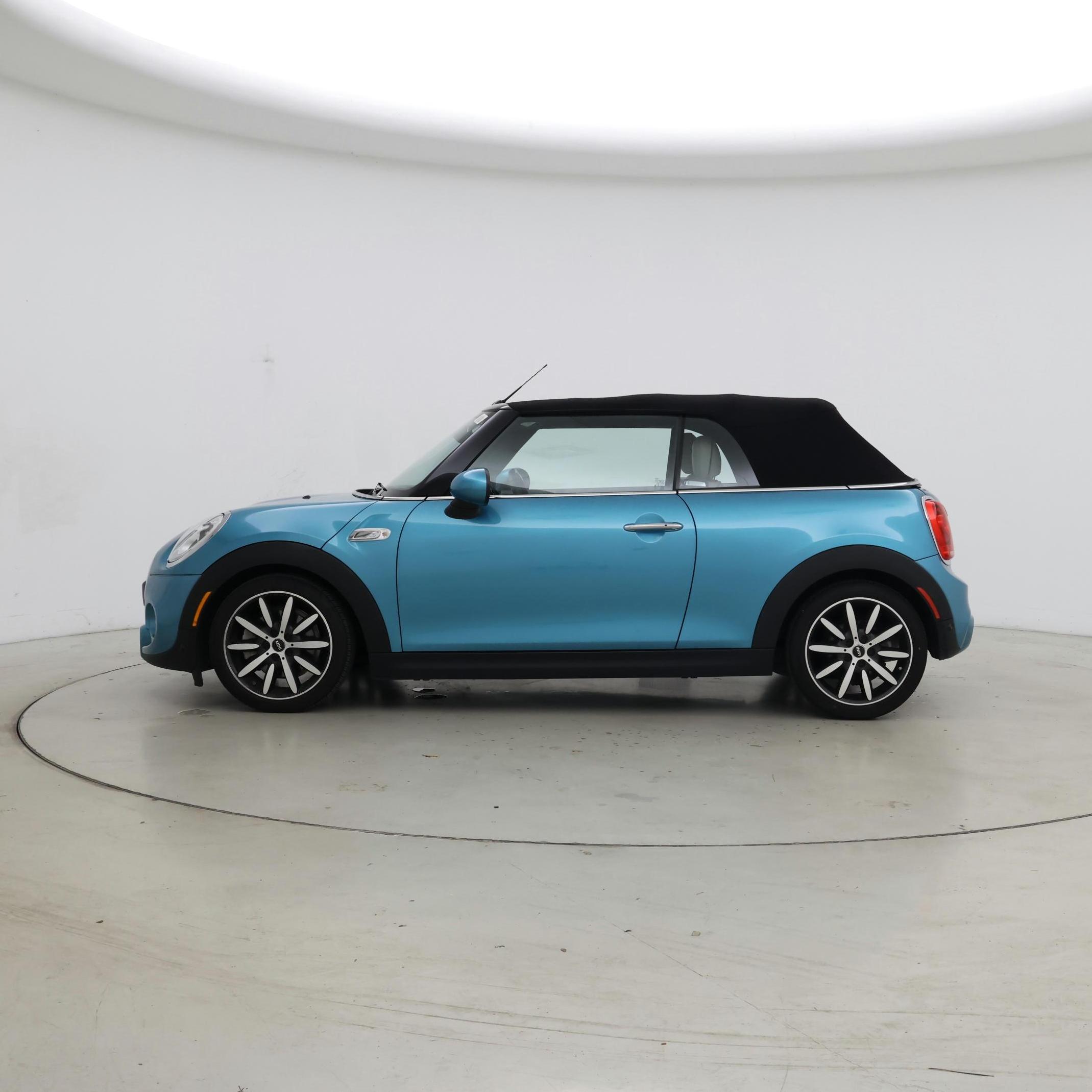 Thumbnail: 2018 MINI Cooper - 3