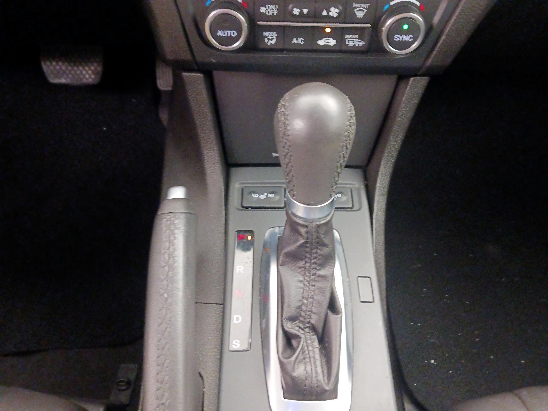 Thumbnail: 2019 Acura ILX - 17