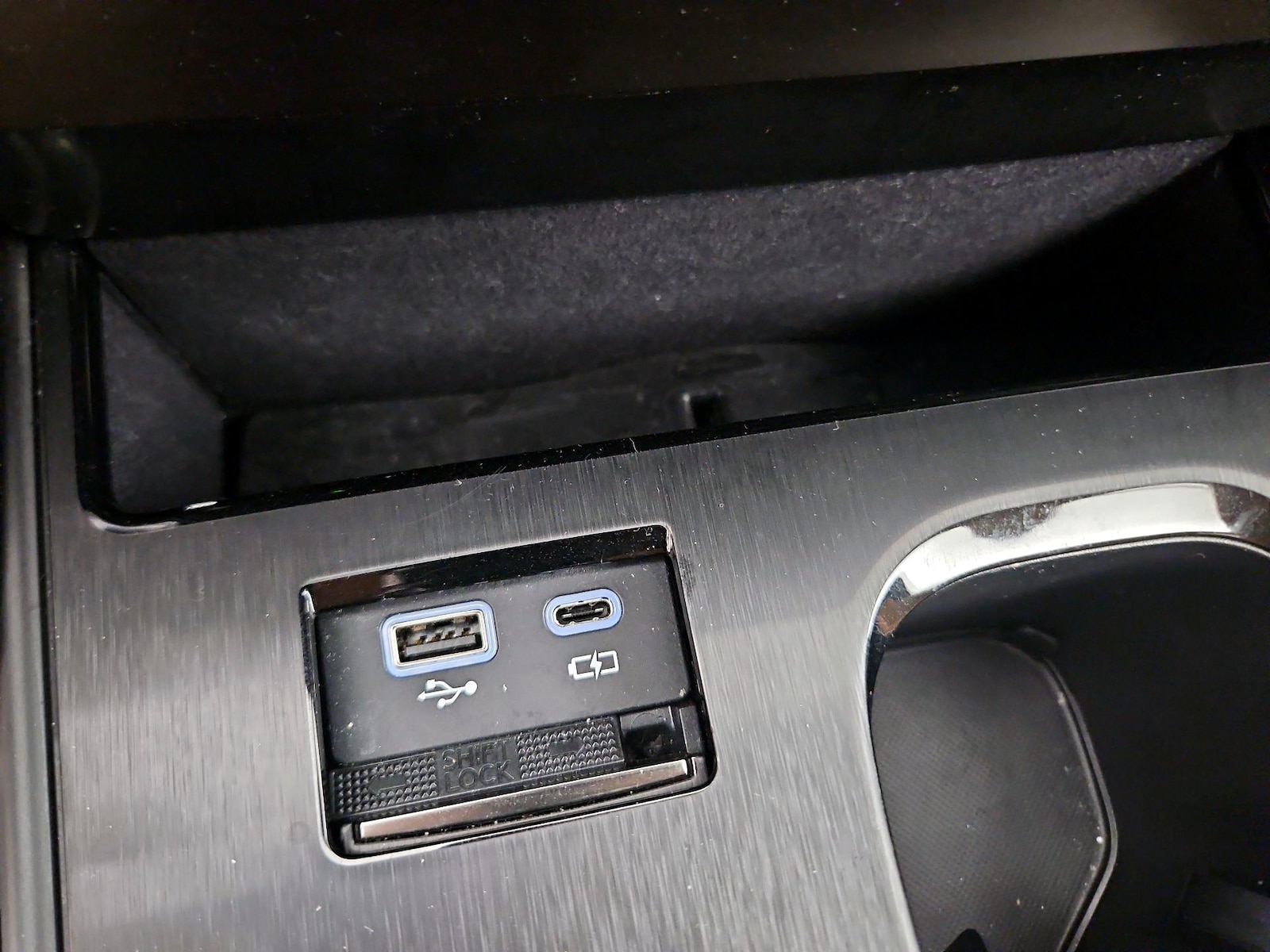 2023 Lexus ES 350 - Photo 18