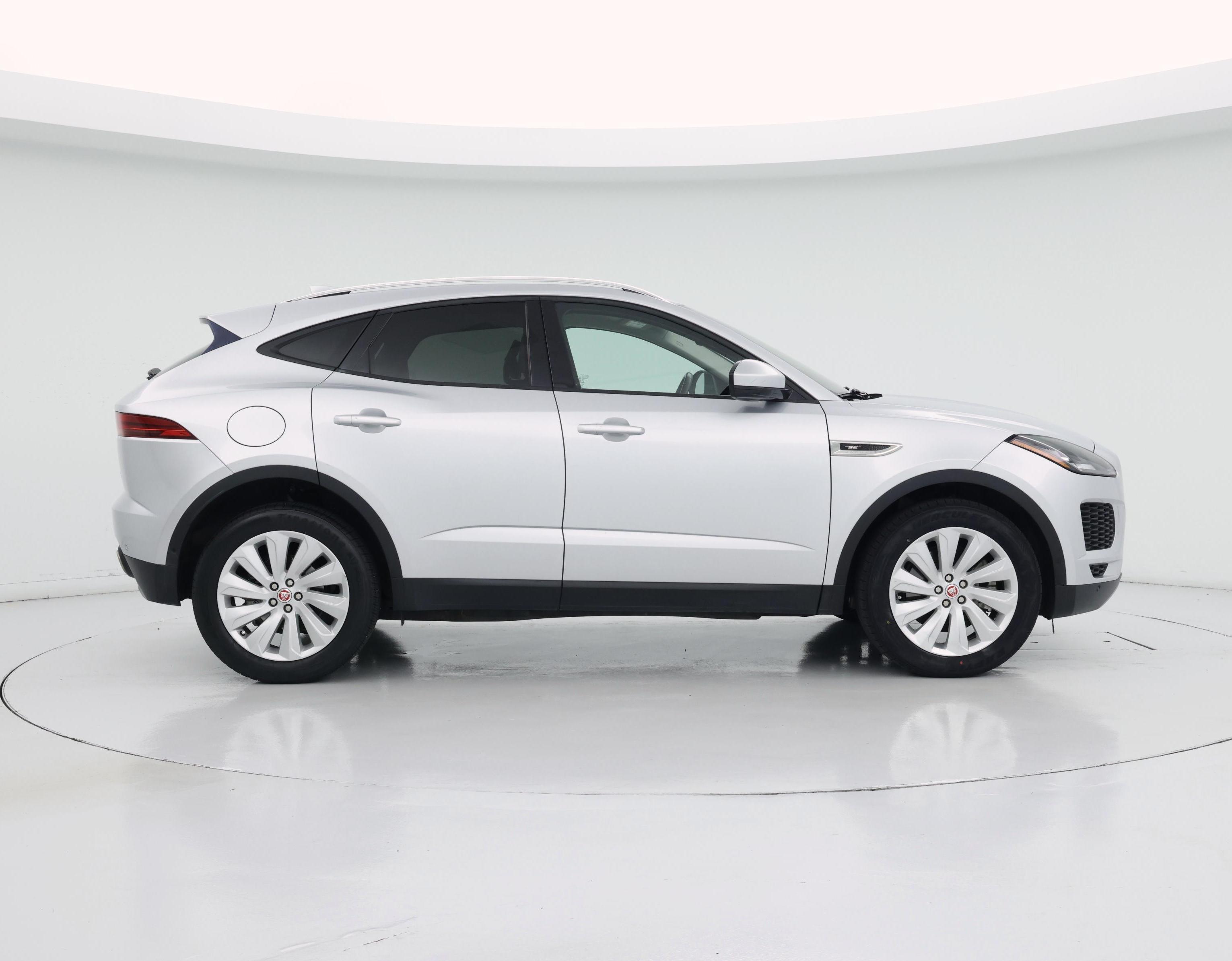 Thumbnail: 2019 Jaguar E-Pace - 7