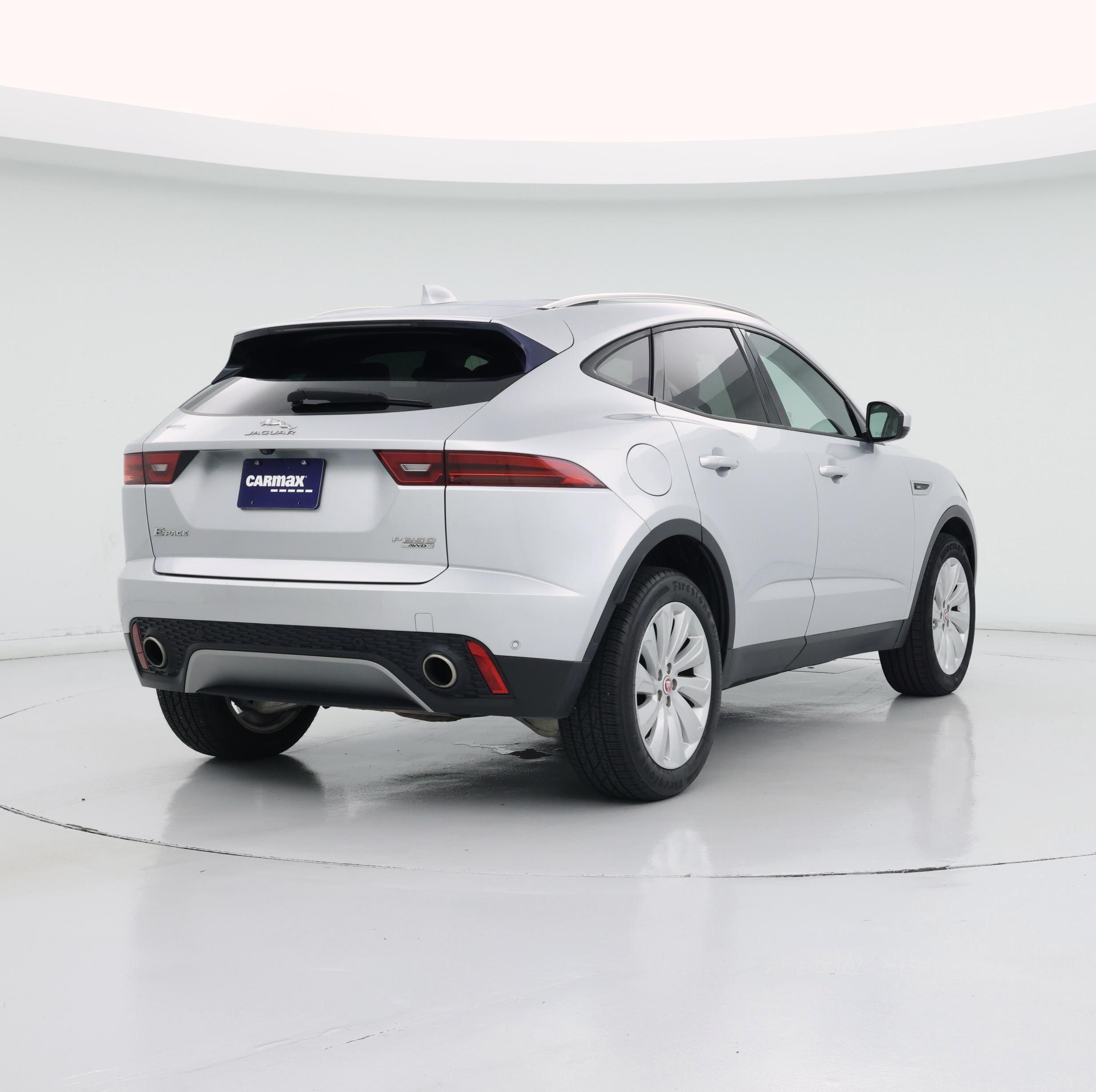 Thumbnail: 2019 Jaguar E-Pace - 8