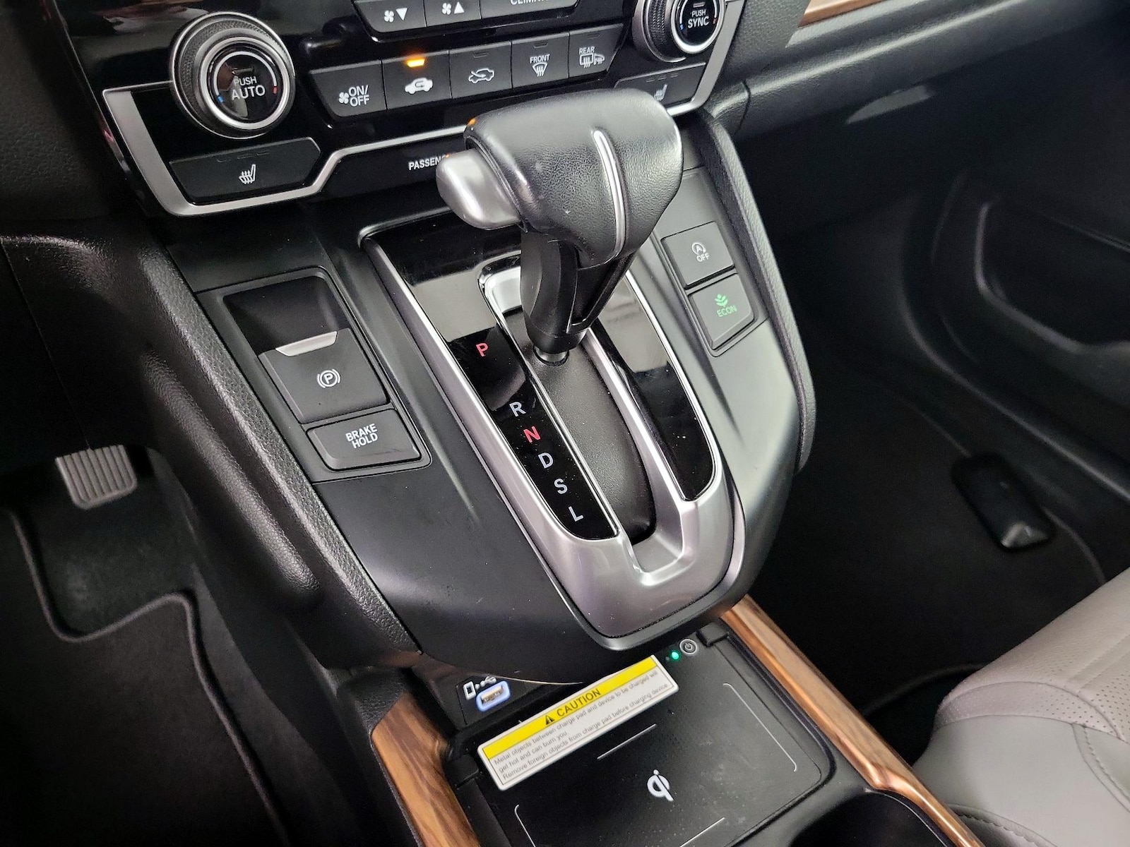 2021 Honda CR-V Touring - Photo 17