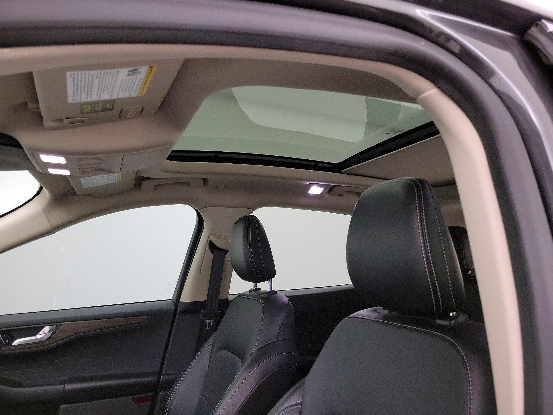 Thumbnail: 2020 Ford Escape - 20