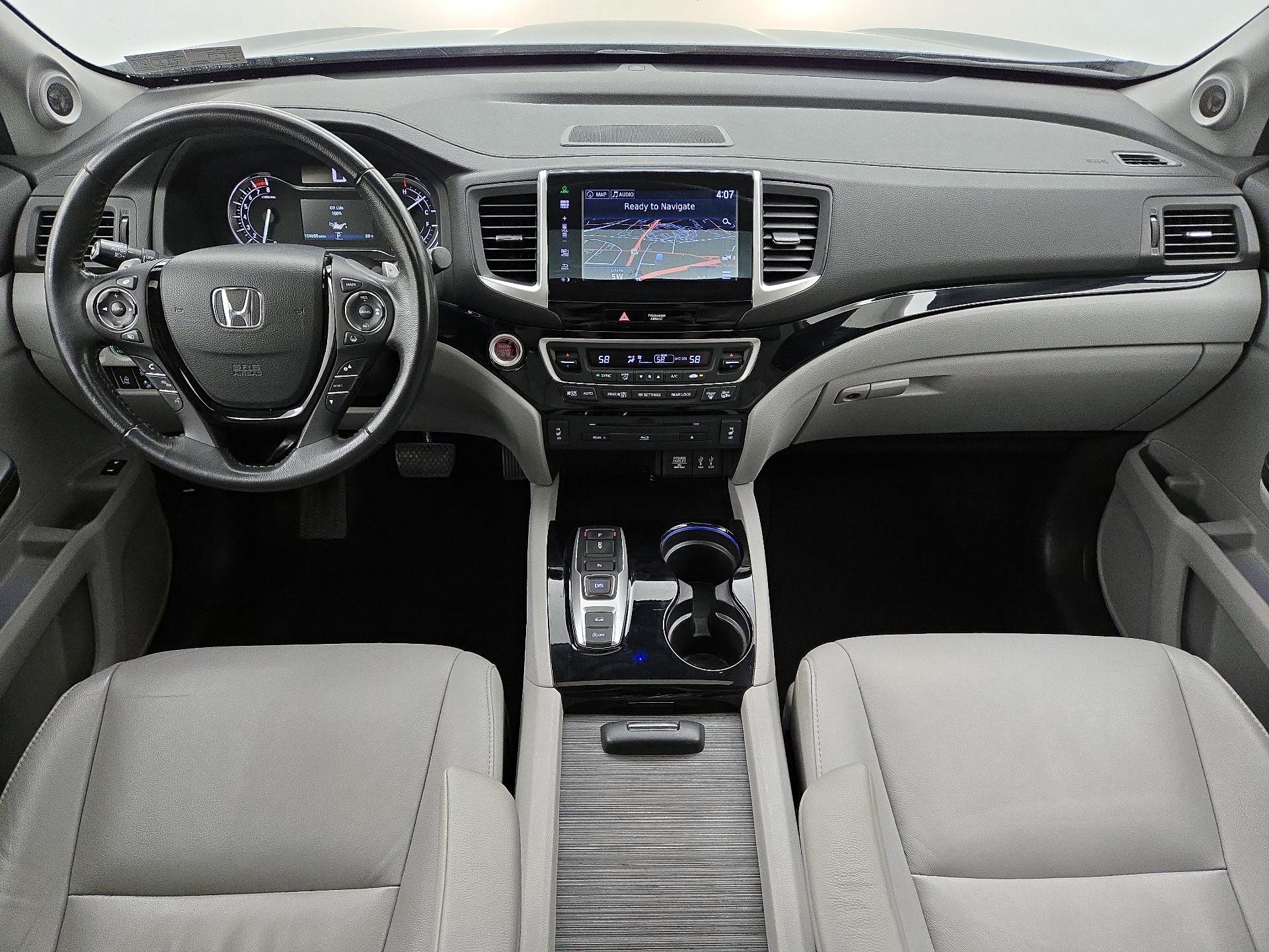 Thumbnail: 2016 Honda Pilot - 9