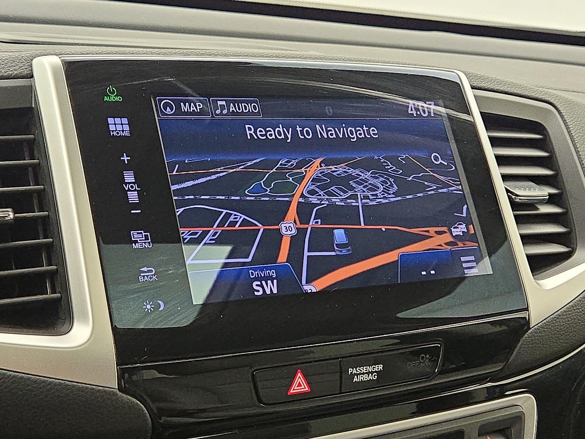 Thumbnail: 2016 Honda Pilot - 14