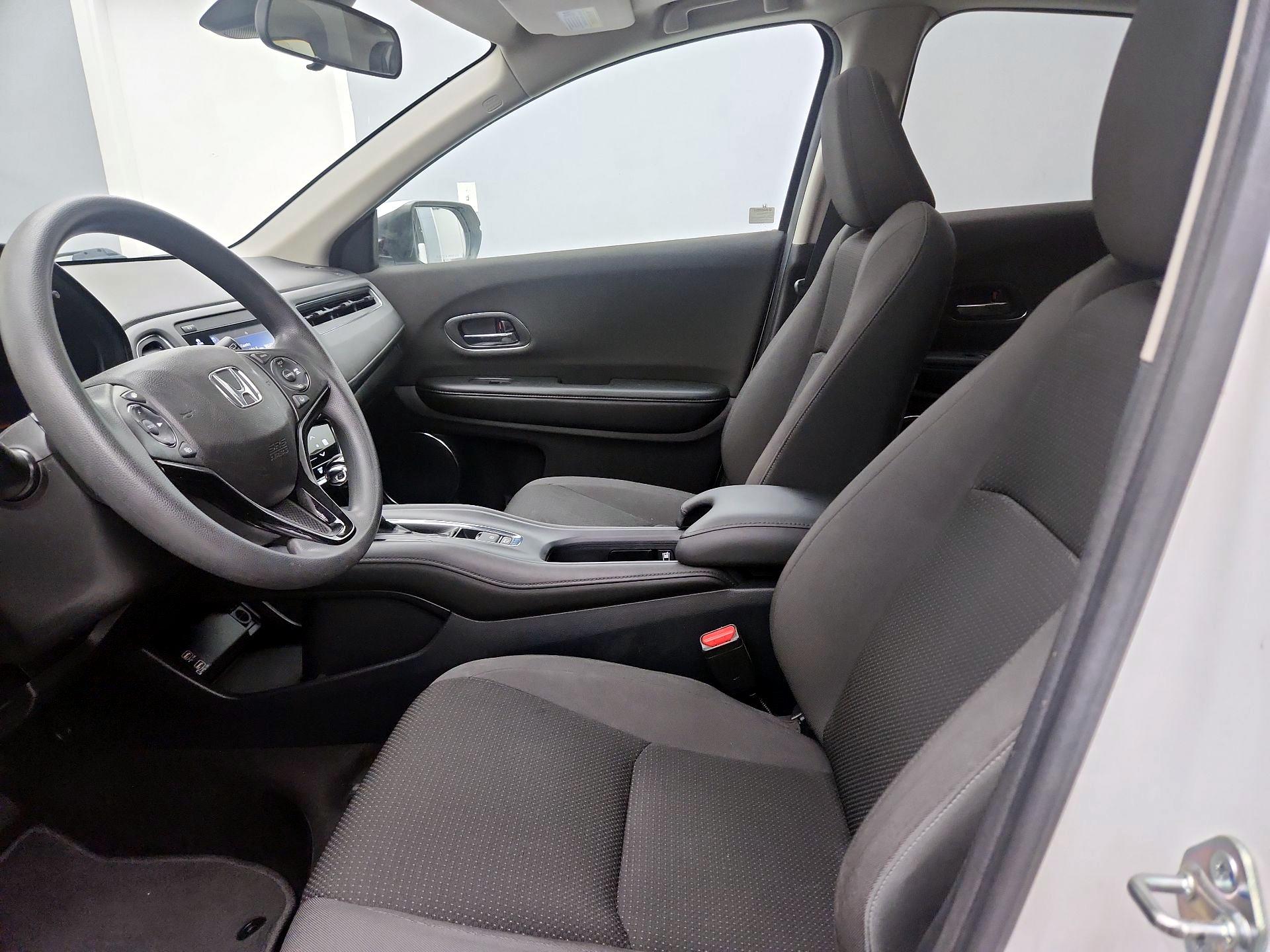 Thumbnail: 2019 Honda HR-V - 11