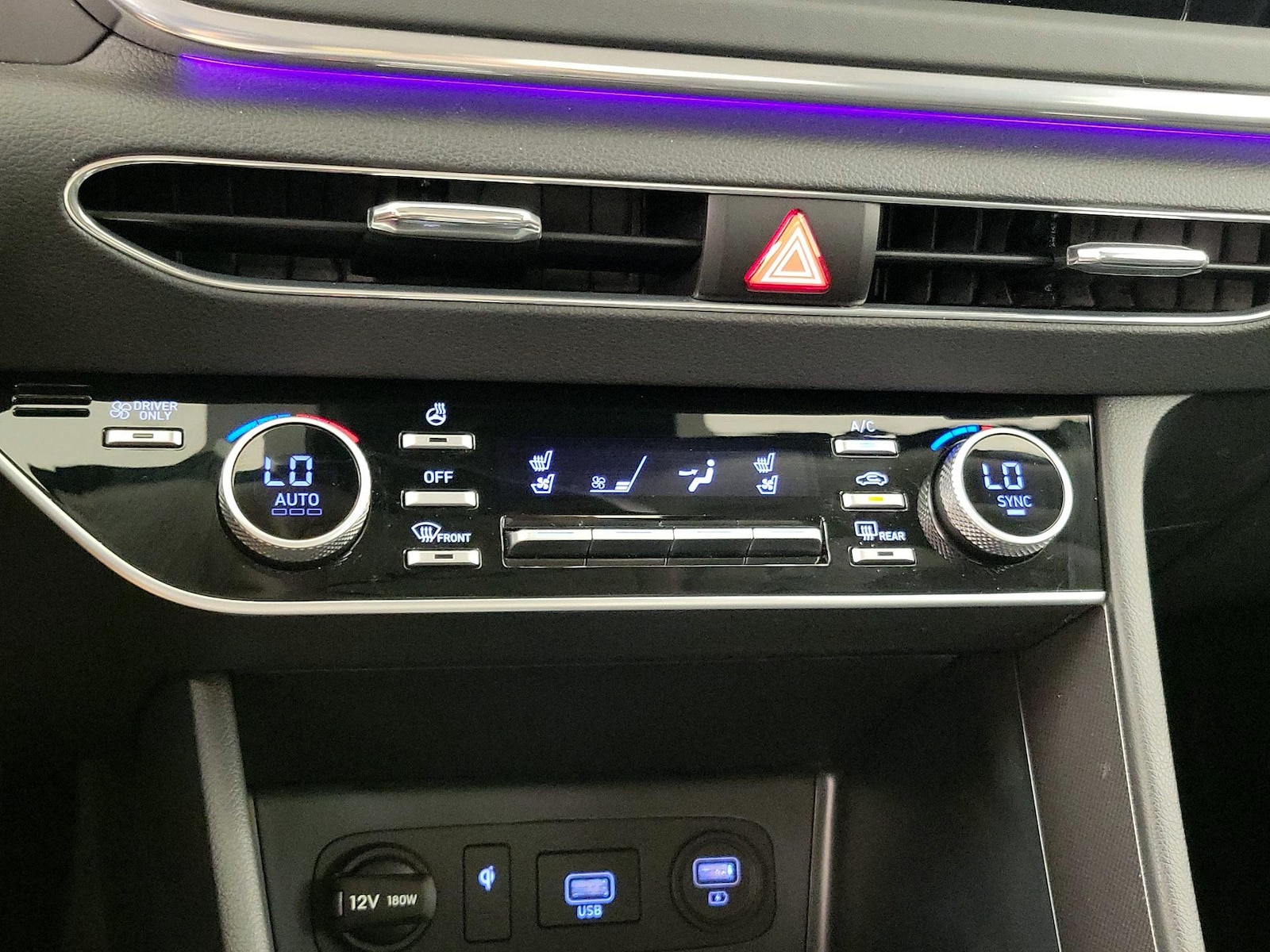 2023 Hyundai Sonata Hybrid Limited - Photo 17