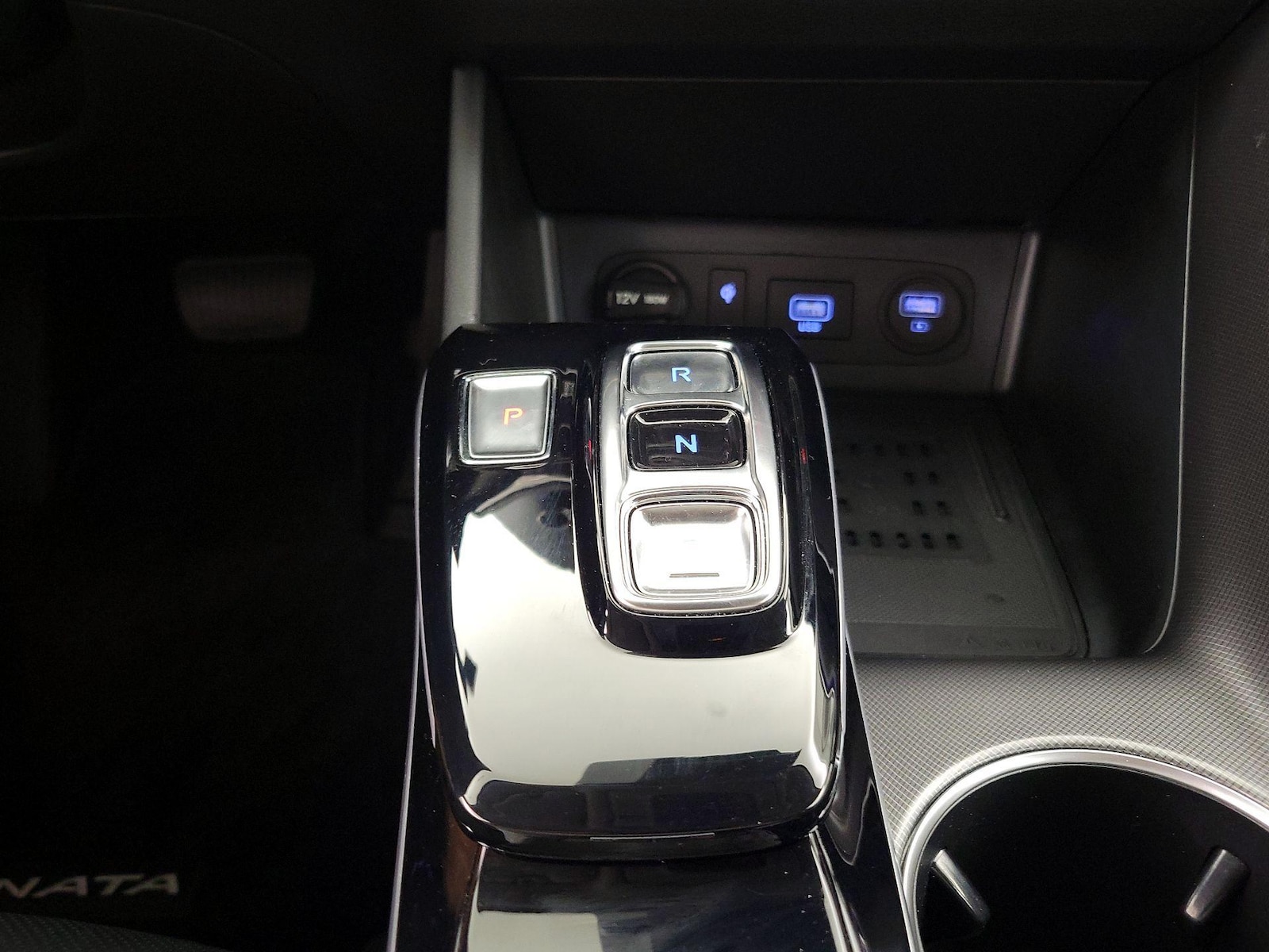 2023 Hyundai Sonata Hybrid Limited - Photo 18