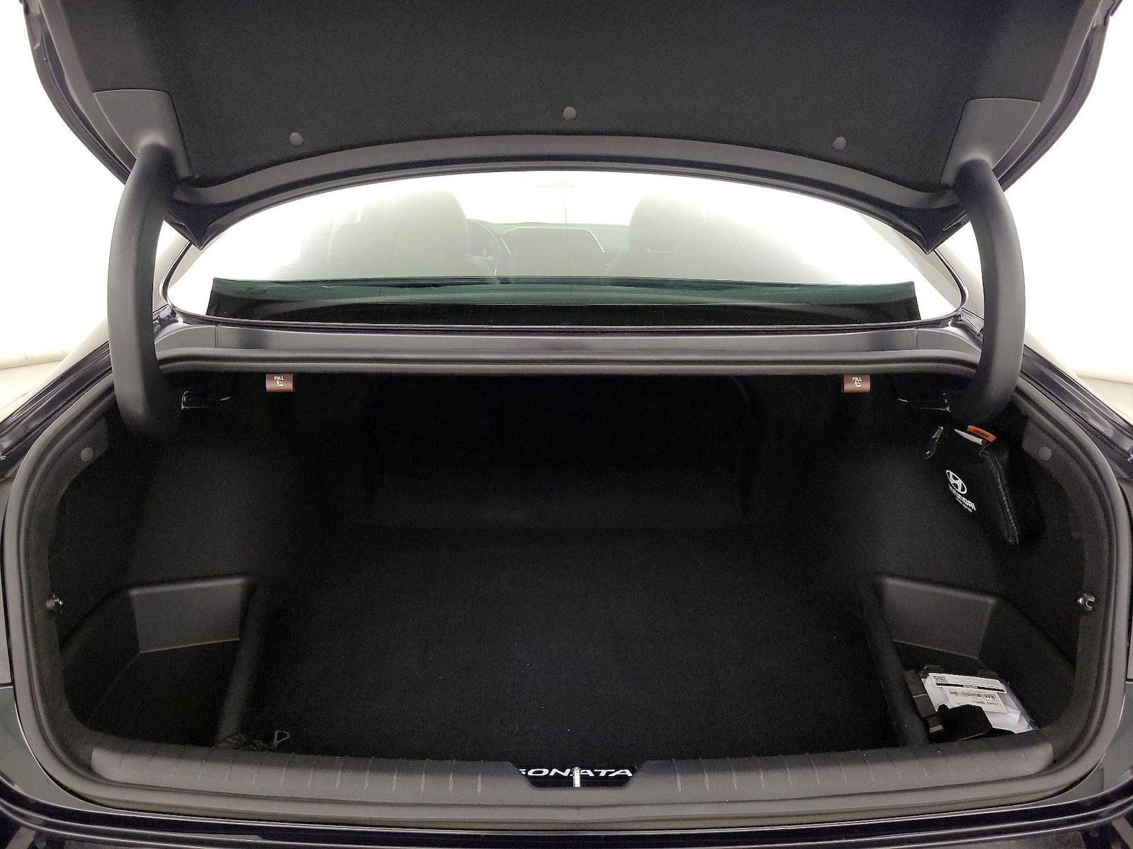 2023 Hyundai Sonata Hybrid Limited - Photo 22