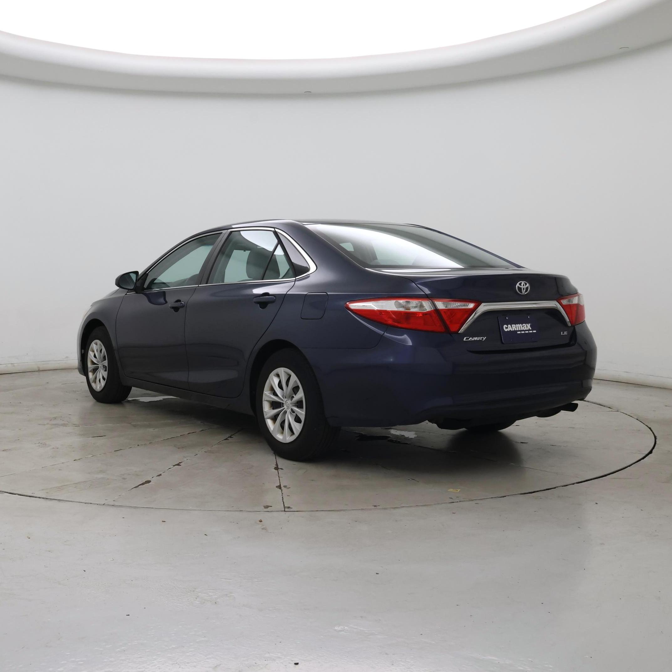 Thumbnail: 2015 Toyota Camry - 2