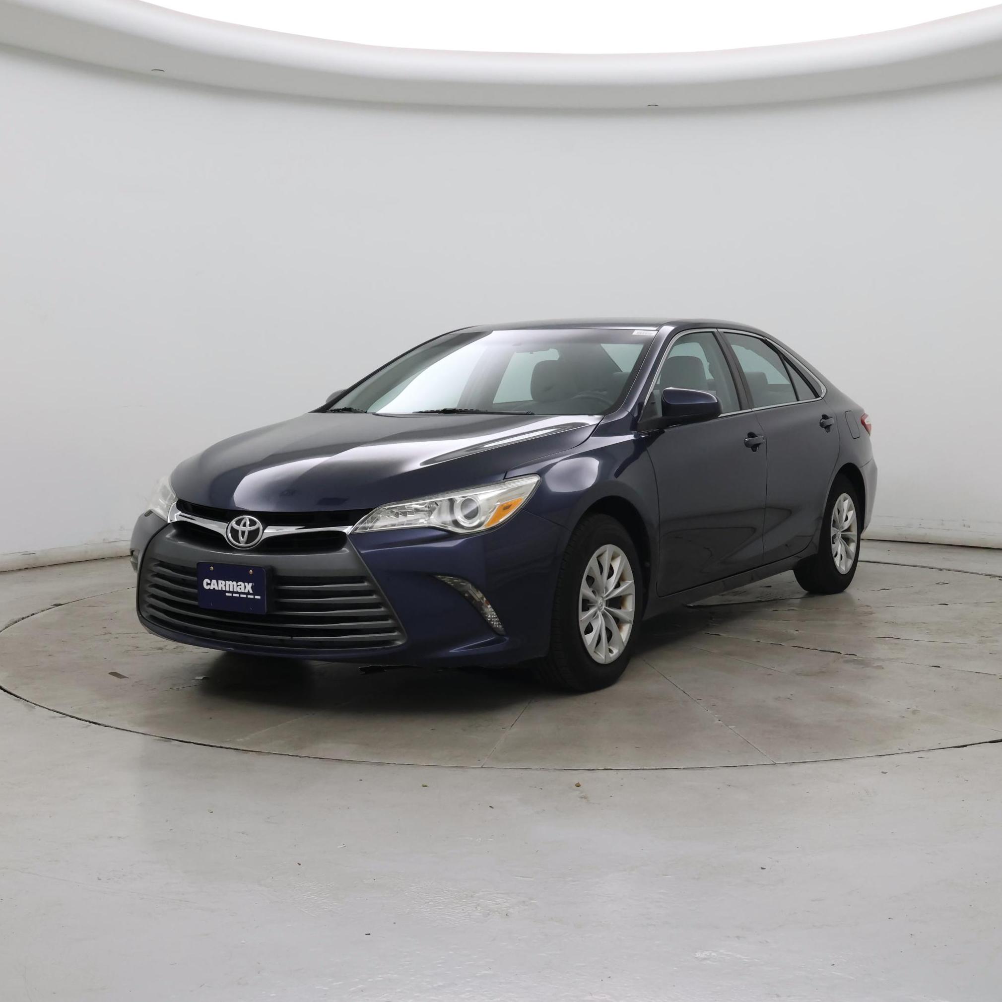 Thumbnail: 2015 Toyota Camry - 4