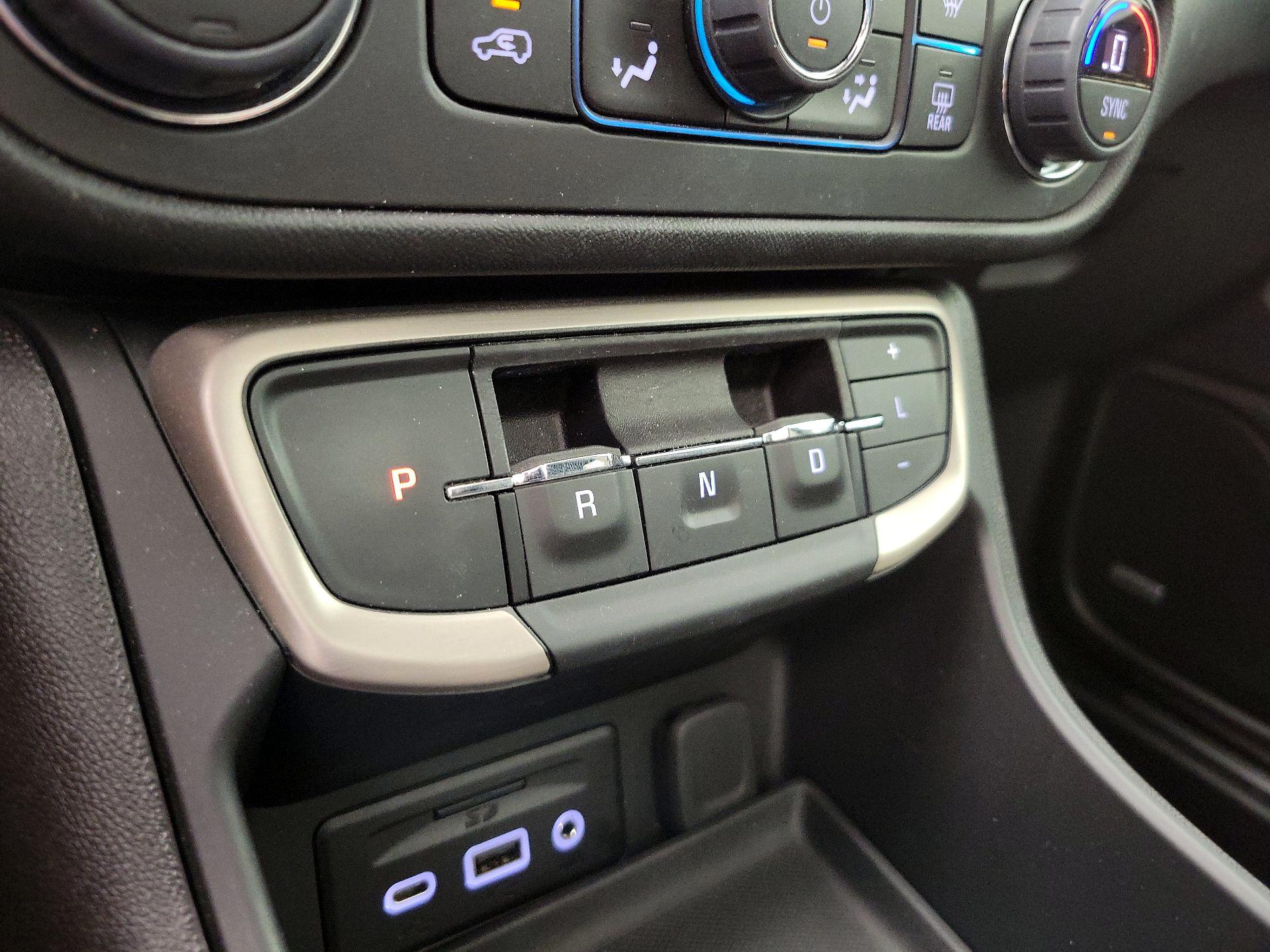 Thumbnail: 2024 GMC Terrain - 17