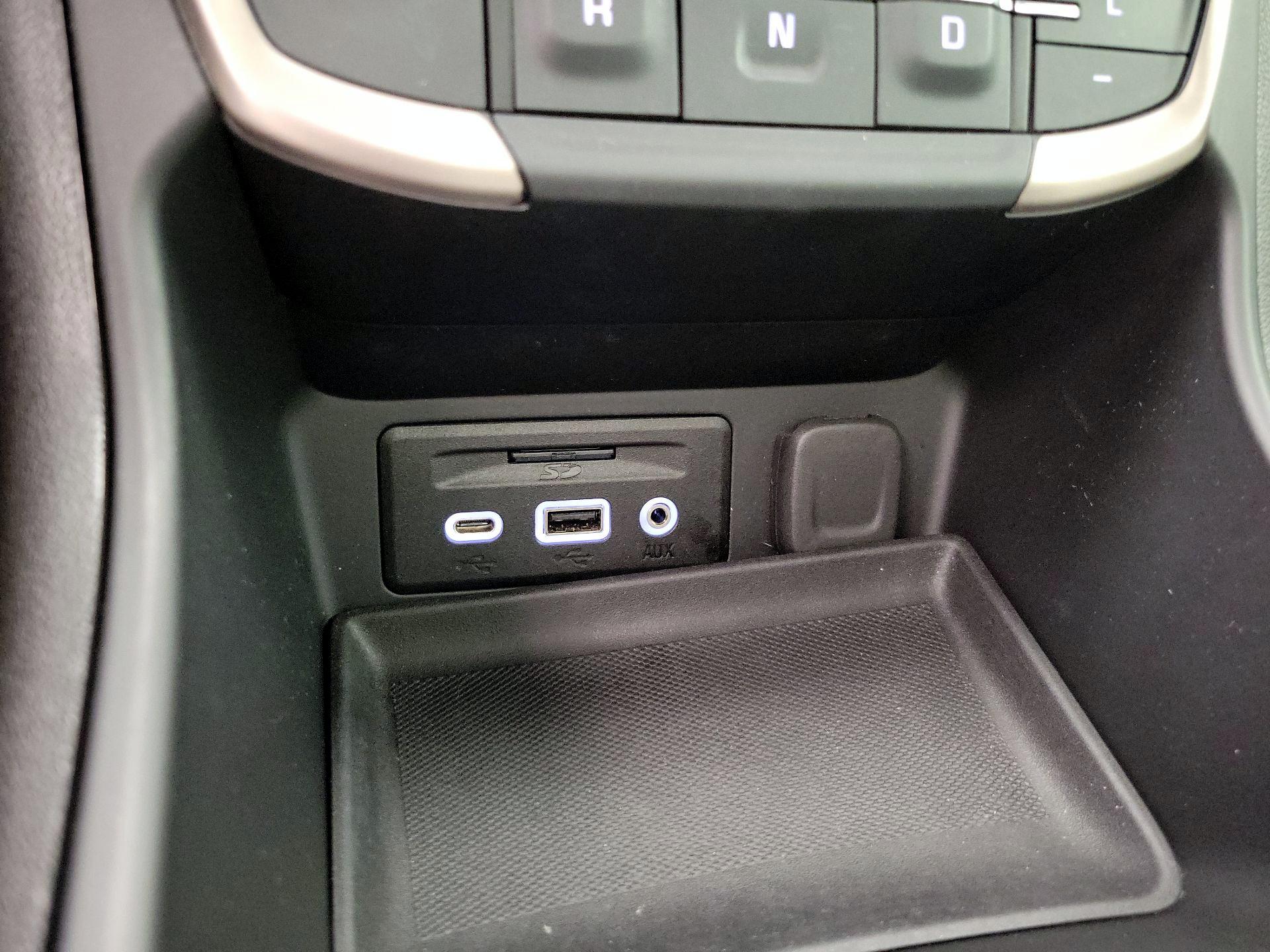 Thumbnail: 2024 GMC Terrain - 18
