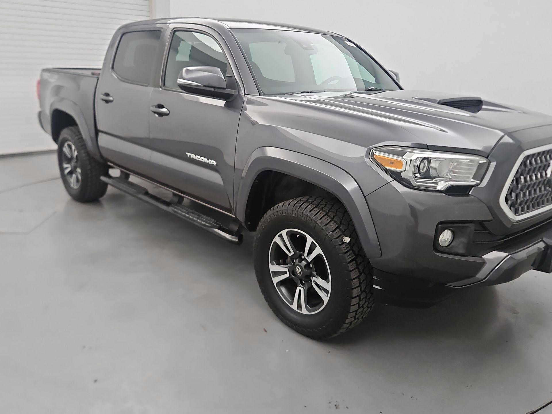 Thumbnail: 2019 Toyota Tacoma - 1