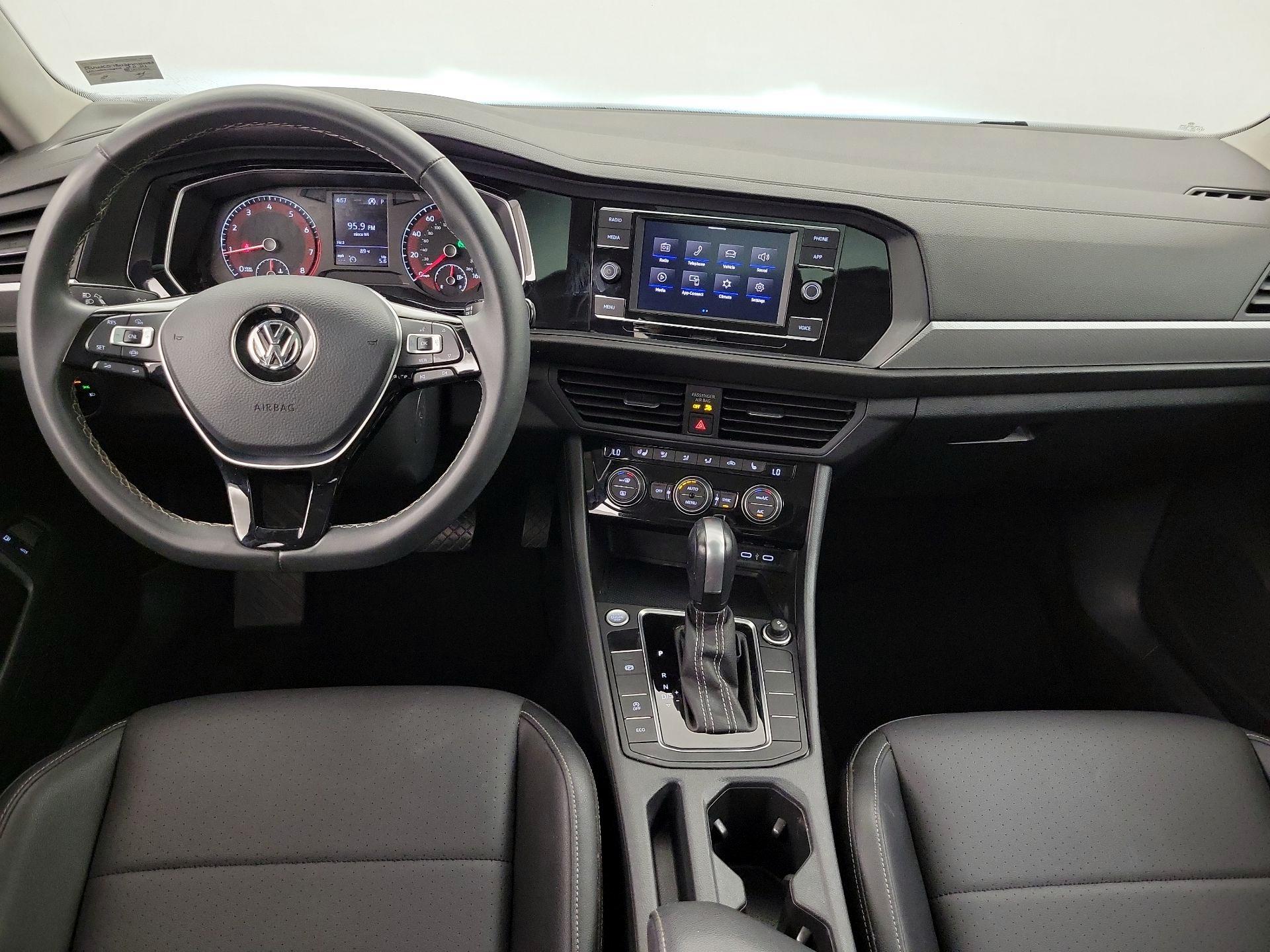 Thumbnail: 2021 Volkswagen Jetta - 9