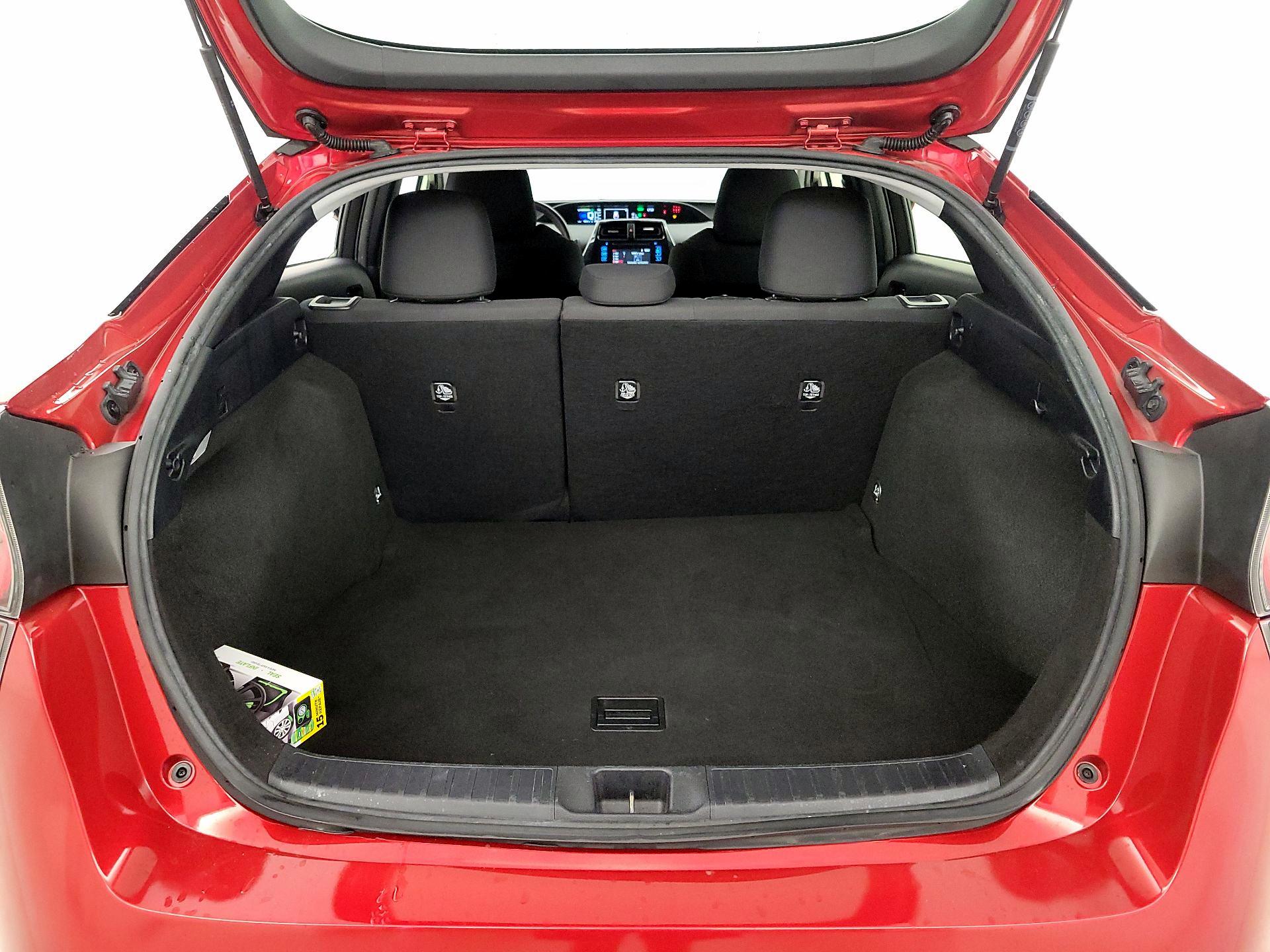 Thumbnail: 2018 Toyota Prius - 20