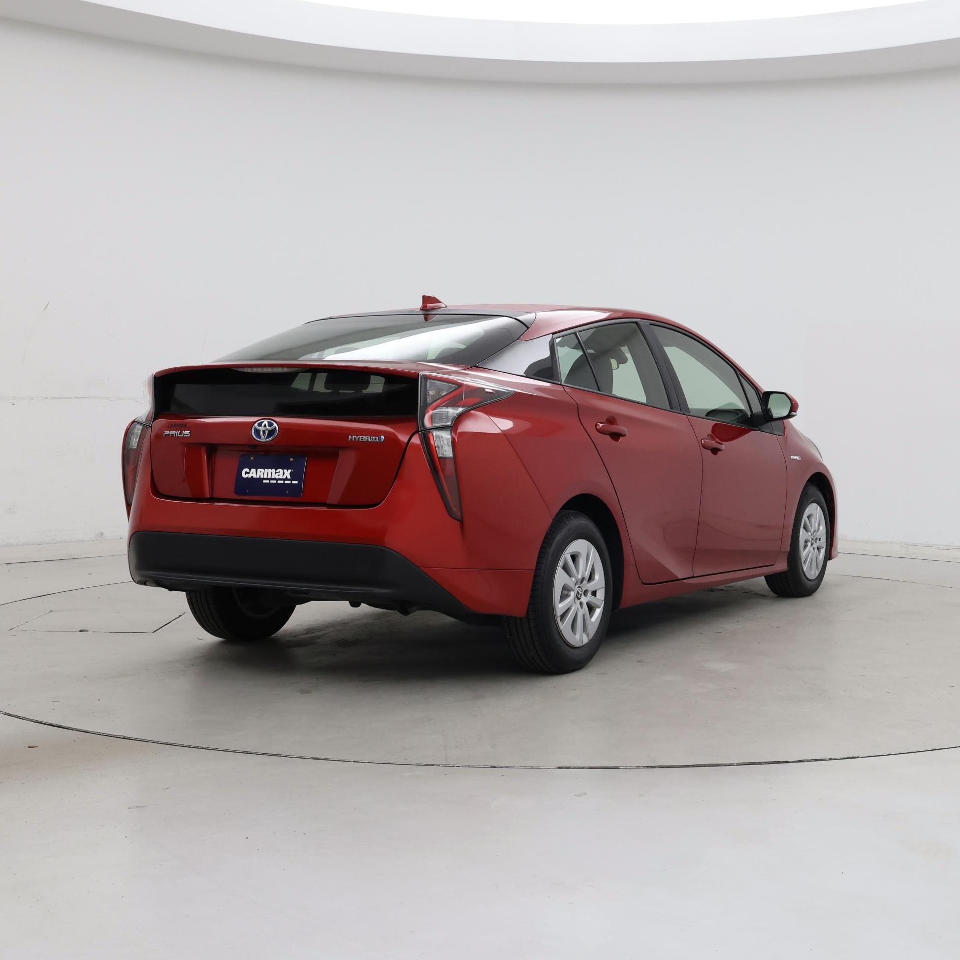 Thumbnail: 2018 Toyota Prius - 8
