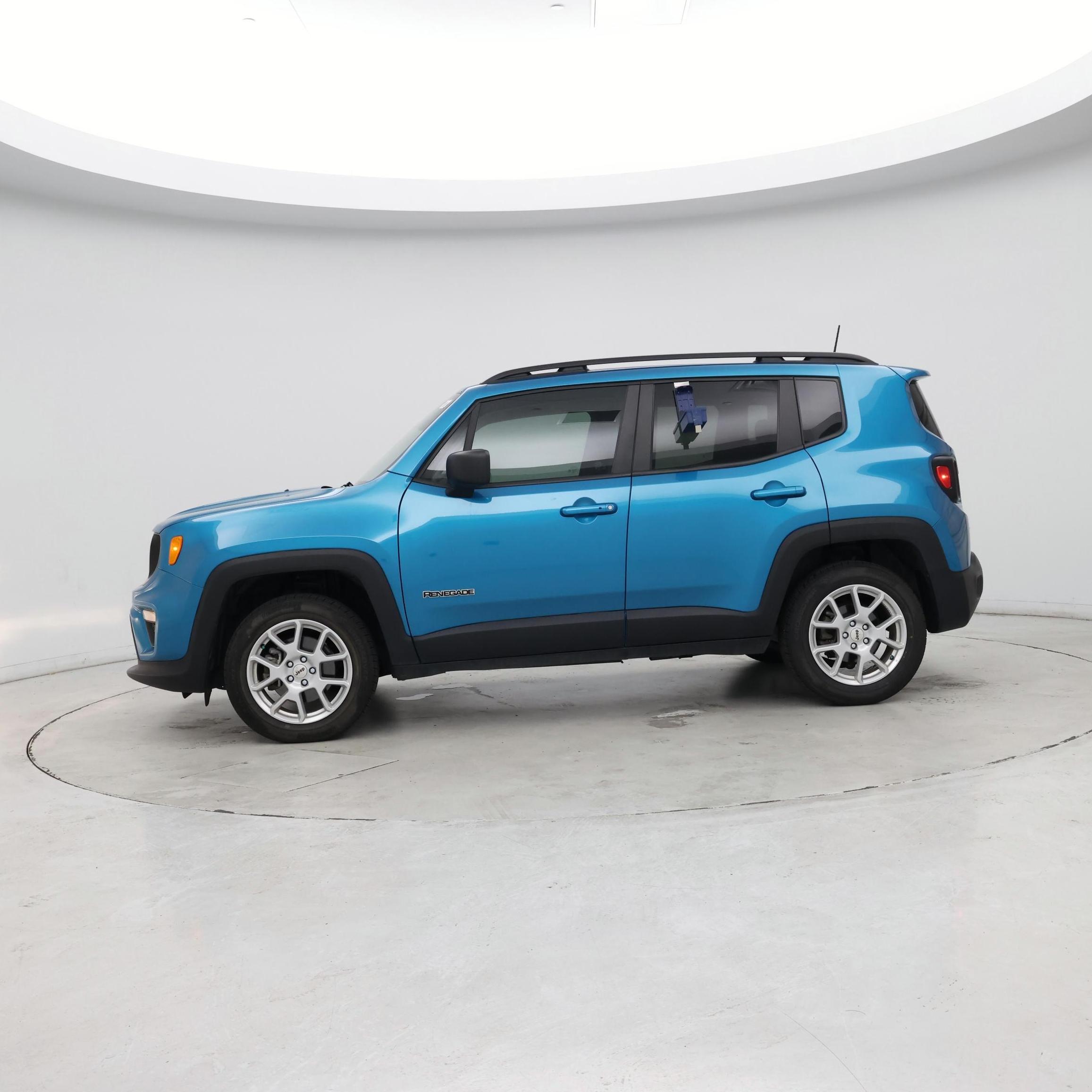 Thumbnail: 2022 Jeep Renegade - 2