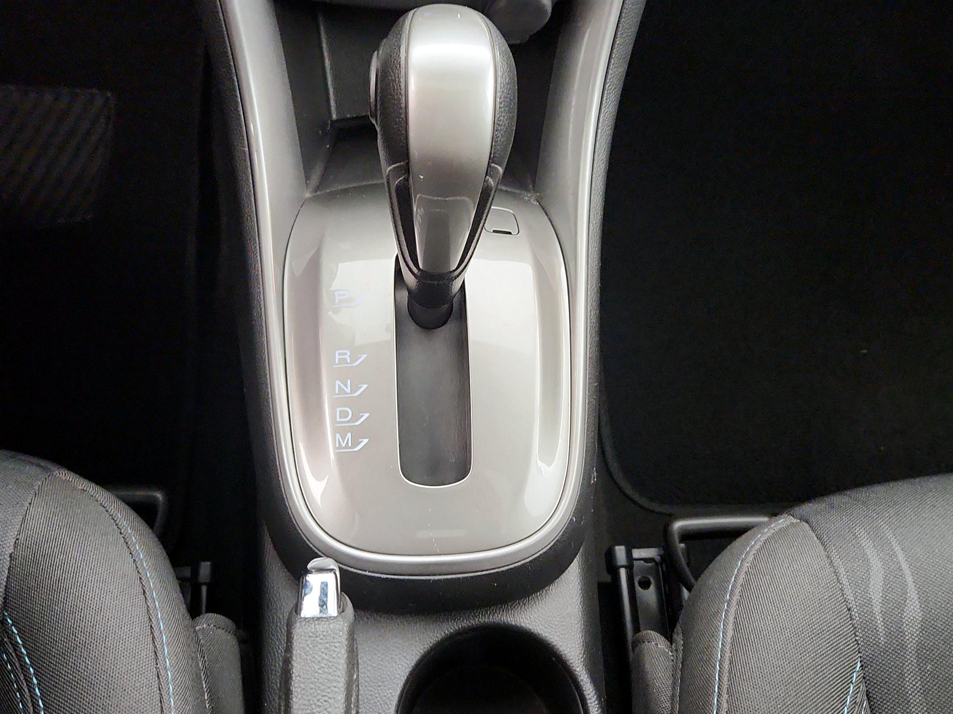 Thumbnail: 2015 Chevrolet Trax - 17